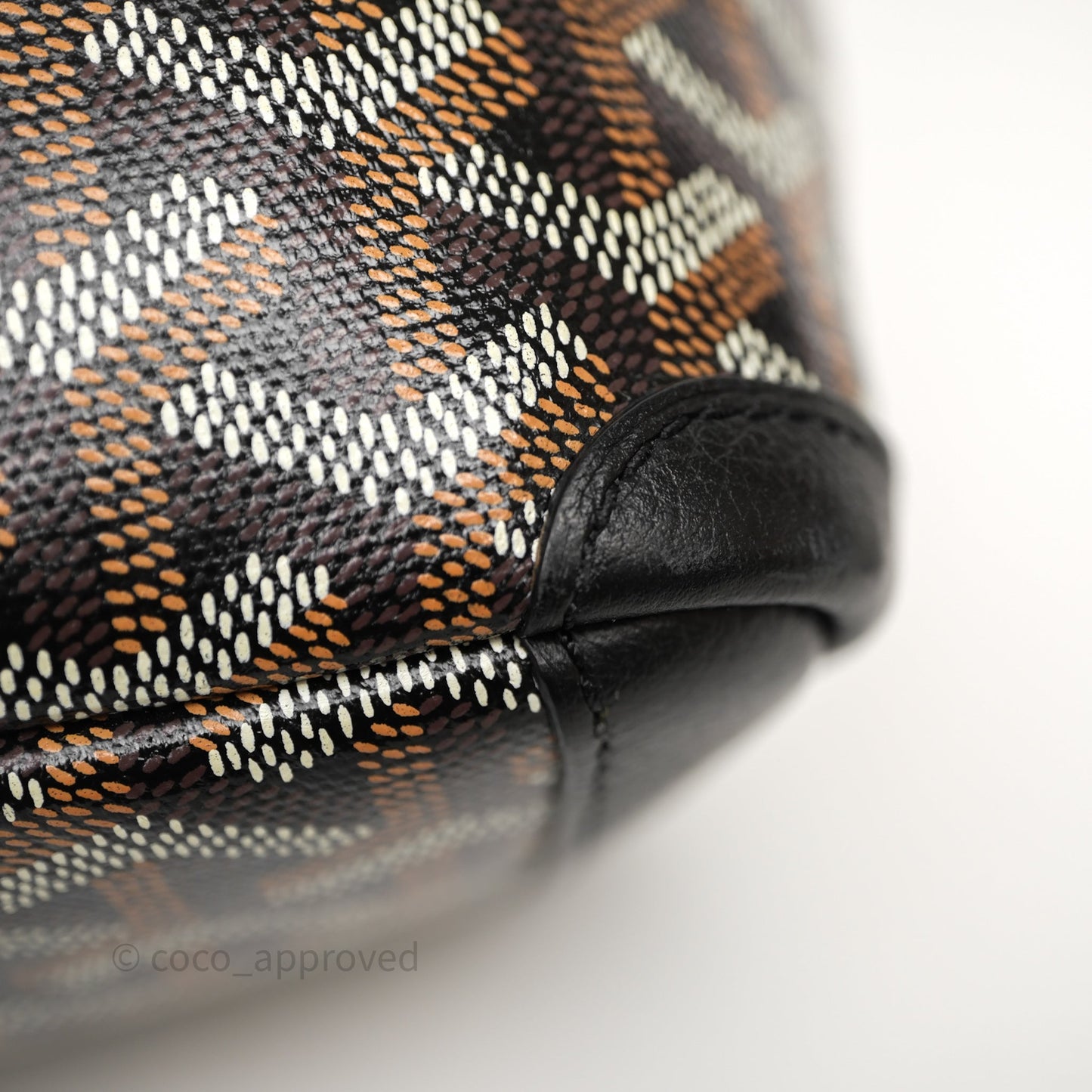 Goyard Artois Goyardine Canvas PM⁣⁣⁣⁣⁣⁣⁣⁣⁣⁣⁣⁣⁣⁣⁣⁣⁣⁣⁣⁣ Black
