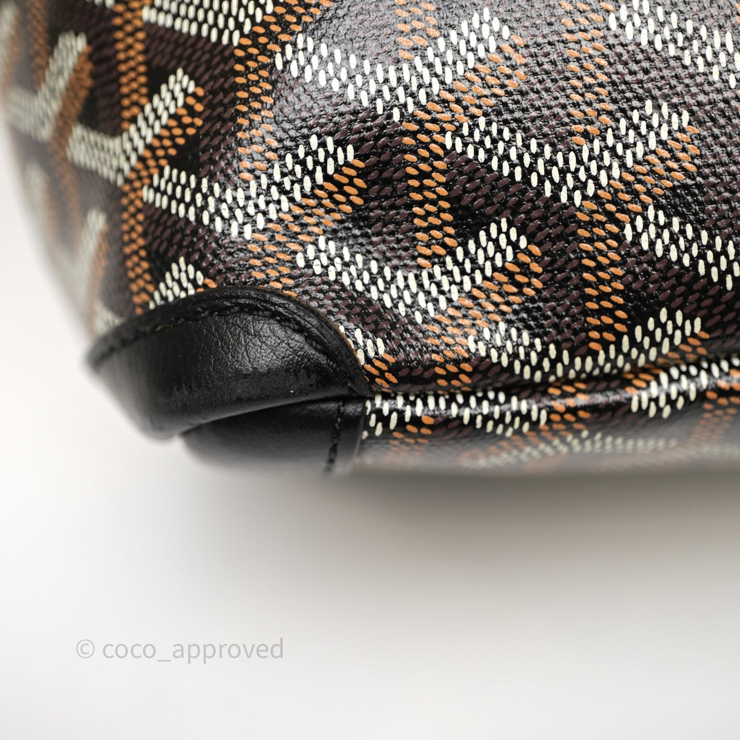 Goyard Artois Goyardine Canvas PM⁣⁣⁣⁣⁣⁣⁣⁣⁣⁣⁣⁣⁣⁣⁣⁣⁣⁣⁣⁣ Black