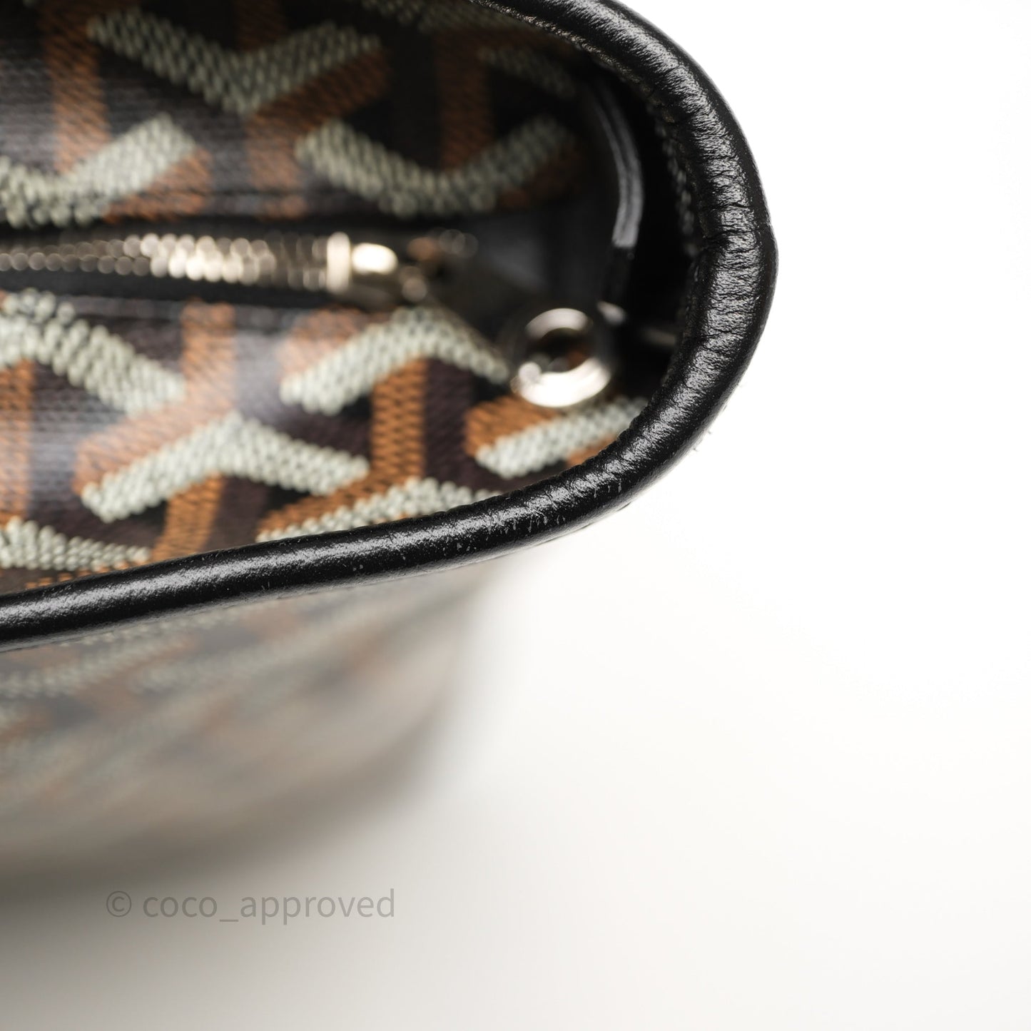 Goyard Artois Goyardine Canvas PM⁣⁣⁣⁣⁣⁣⁣⁣⁣⁣⁣⁣⁣⁣⁣⁣⁣⁣⁣⁣ Black