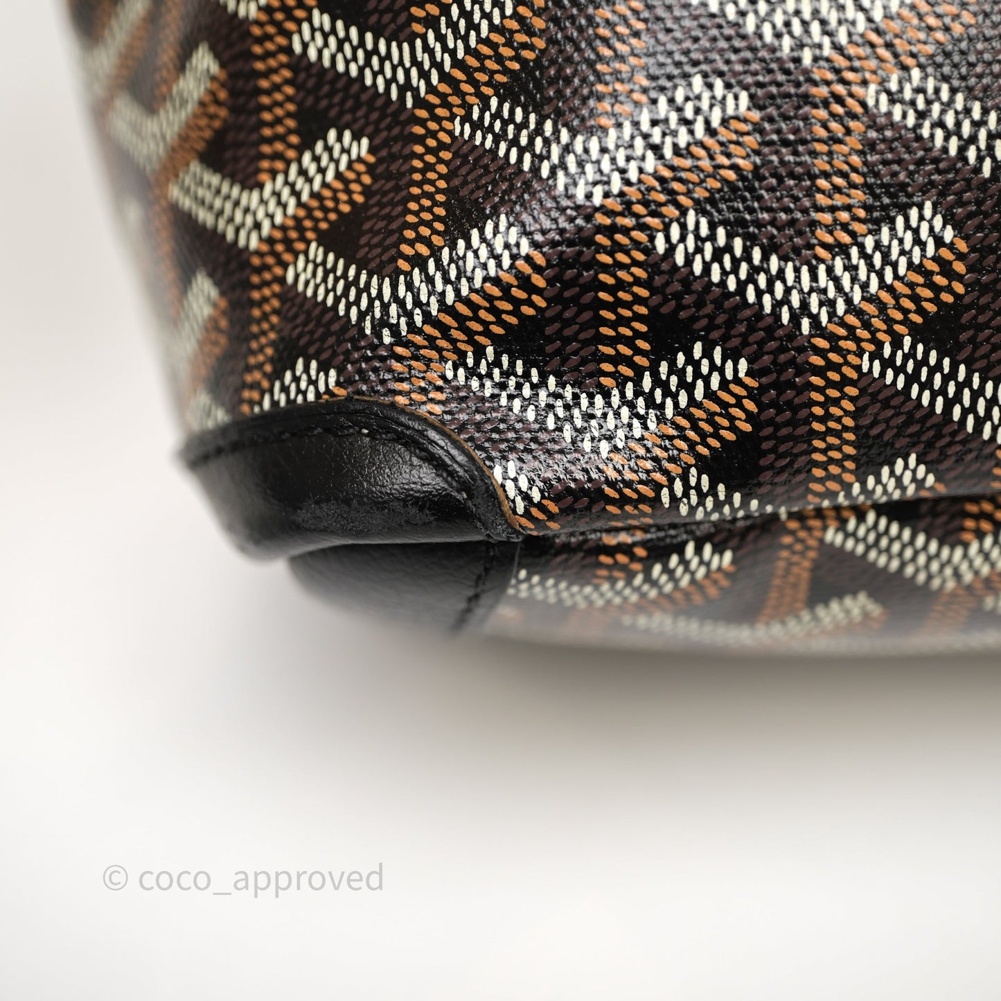 Goyard Artois Goyardine Canvas PM⁣⁣⁣⁣⁣⁣⁣⁣⁣⁣⁣⁣⁣⁣⁣⁣⁣⁣⁣⁣ Black
