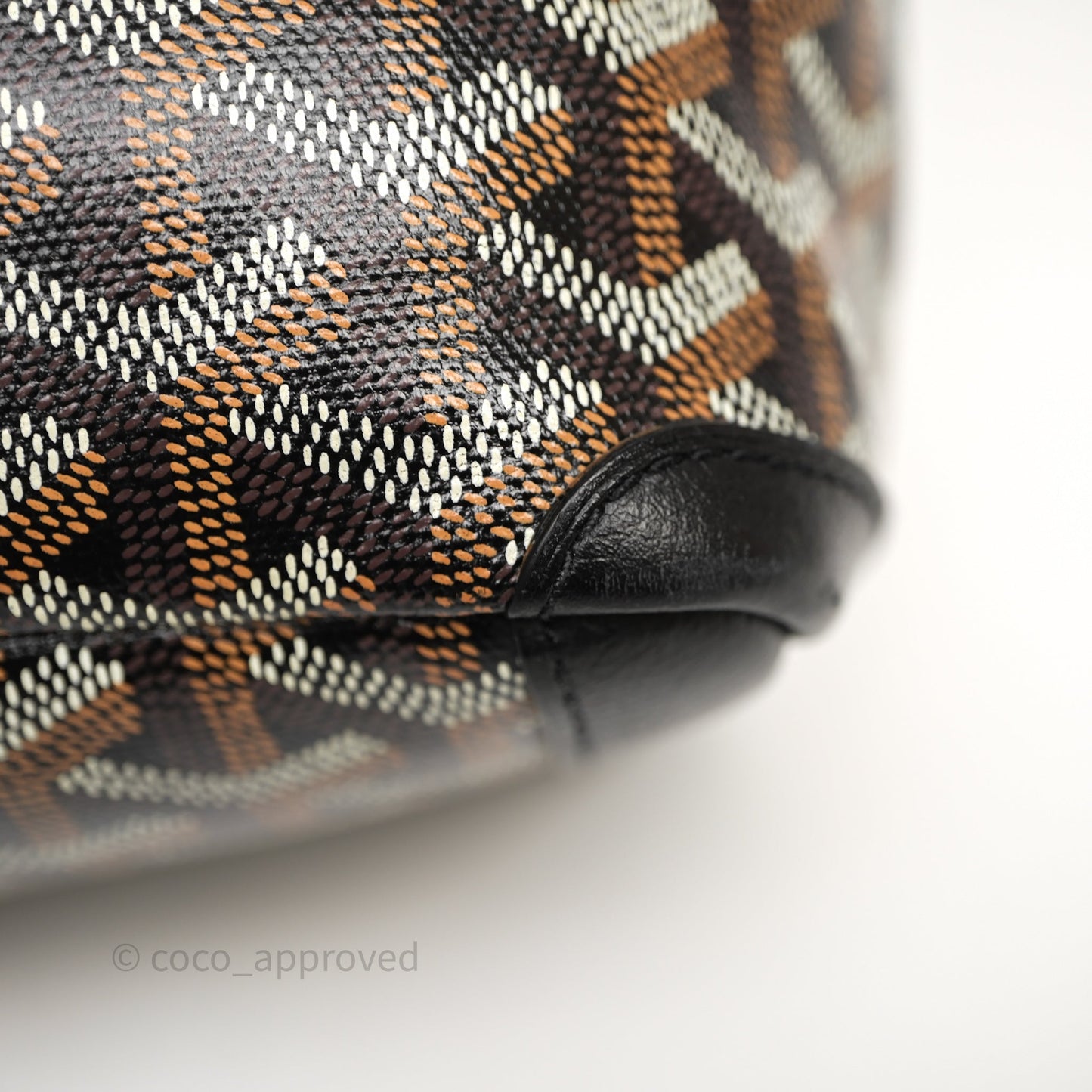 Goyard Artois Goyardine Canvas PM⁣⁣⁣⁣⁣⁣⁣⁣⁣⁣⁣⁣⁣⁣⁣⁣⁣⁣⁣⁣ Black