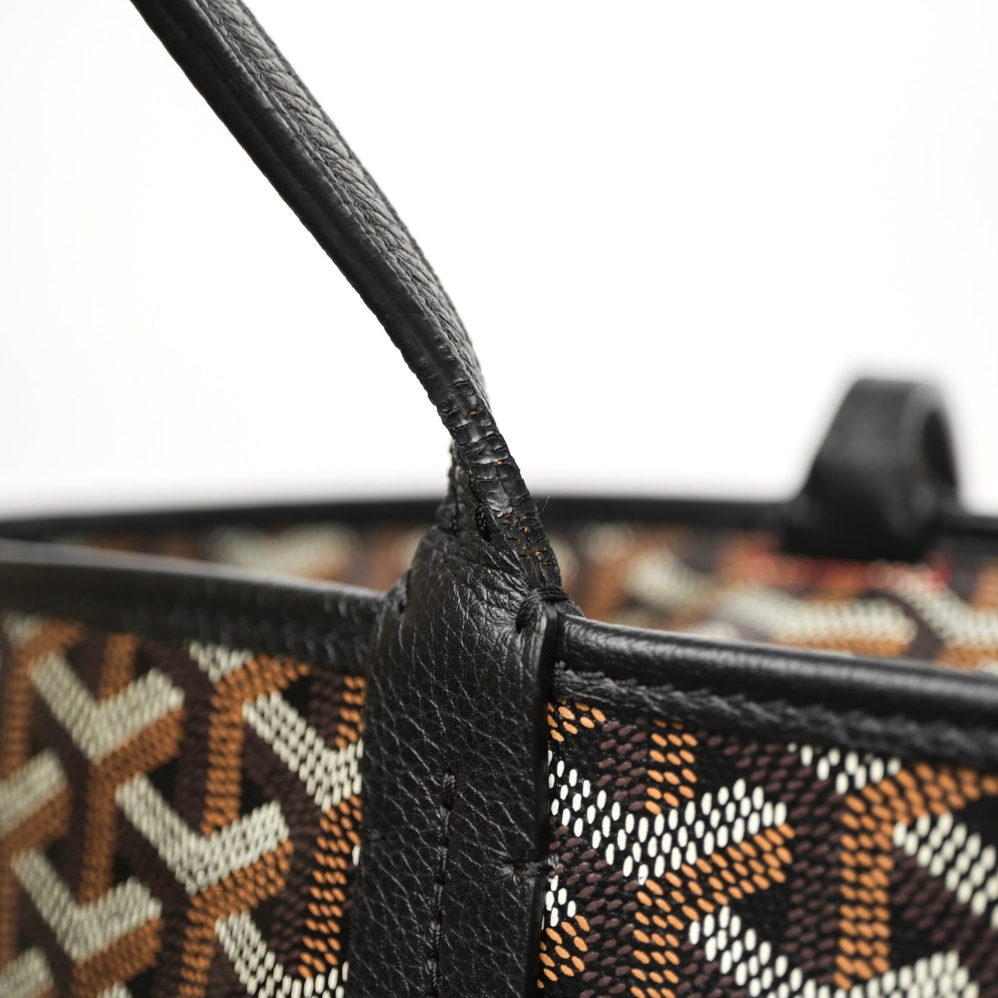 Goyard Artois Goyardine Canvas PM⁣⁣⁣⁣⁣⁣⁣⁣⁣⁣⁣⁣⁣⁣⁣⁣⁣⁣⁣⁣ Black