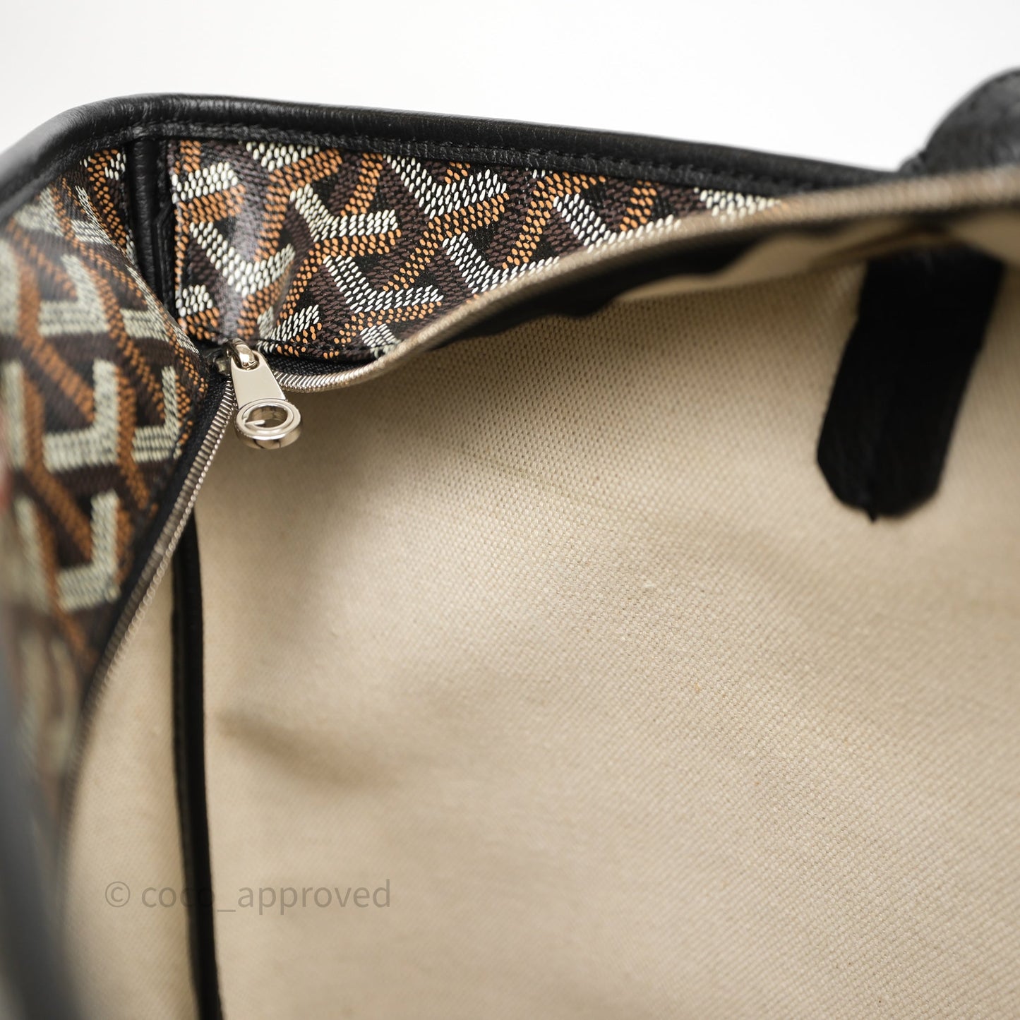 Goyard Artois Goyardine Canvas PM⁣⁣⁣⁣⁣⁣⁣⁣⁣⁣⁣⁣⁣⁣⁣⁣⁣⁣⁣⁣ Black