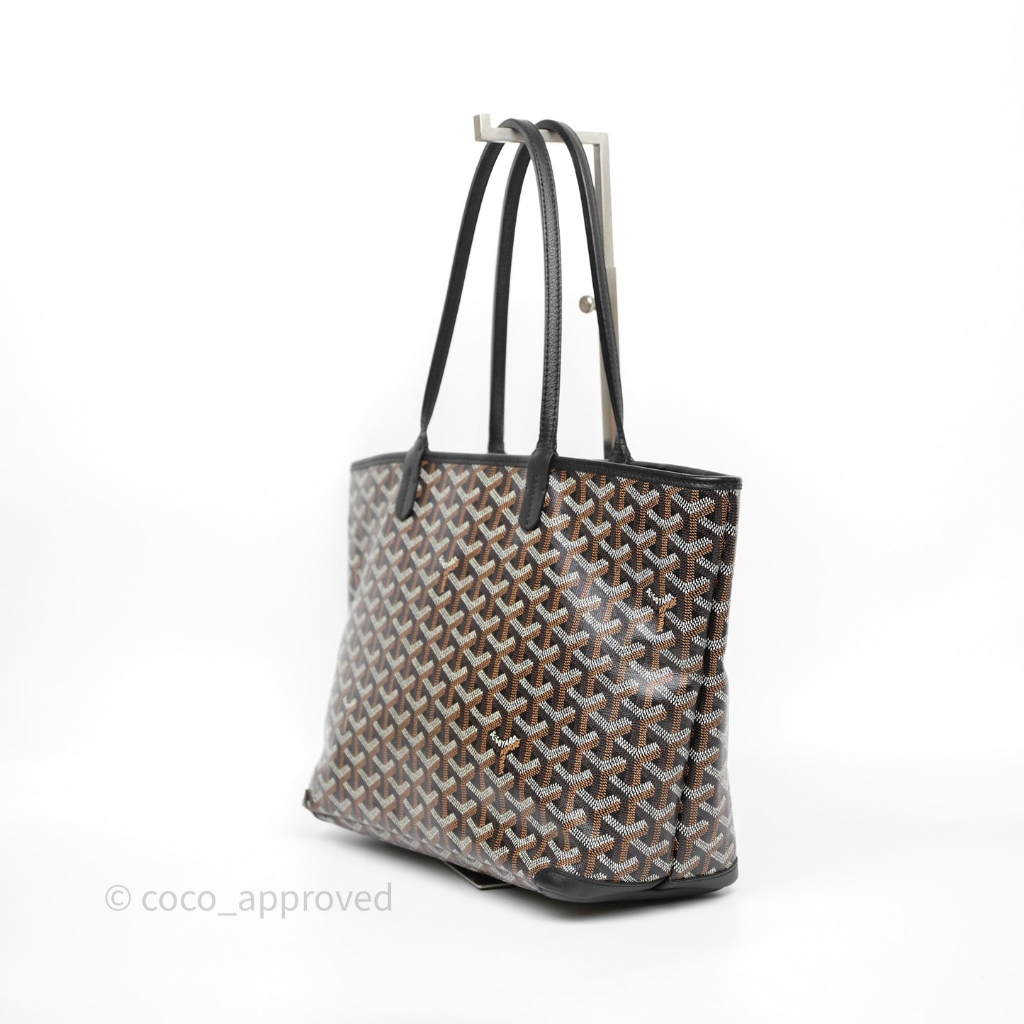Goyard Artois Goyardine Canvas PM⁣⁣⁣⁣⁣⁣⁣⁣⁣⁣⁣⁣⁣⁣⁣⁣⁣⁣⁣⁣ Black
