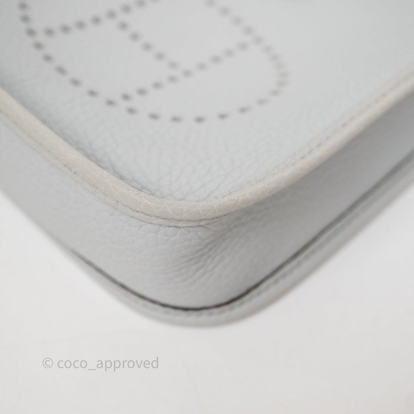 Hermès Mini Evelyne 16 Bleu Pale/Nata 08 Clemence Palladium Hardware