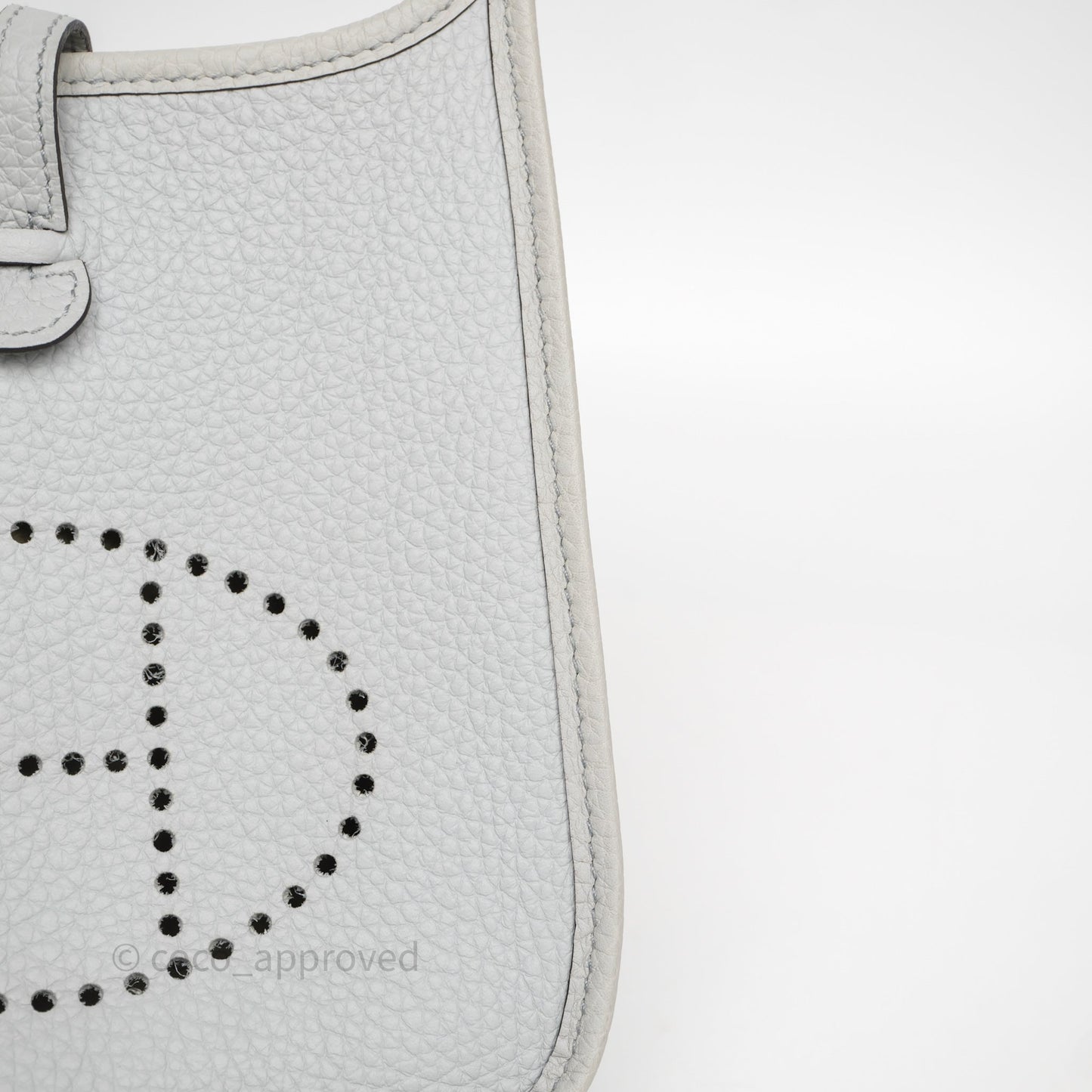 Hermès Mini Evelyne 16 Bleu Pale/Nata 08 Clemence Palladium Hardware