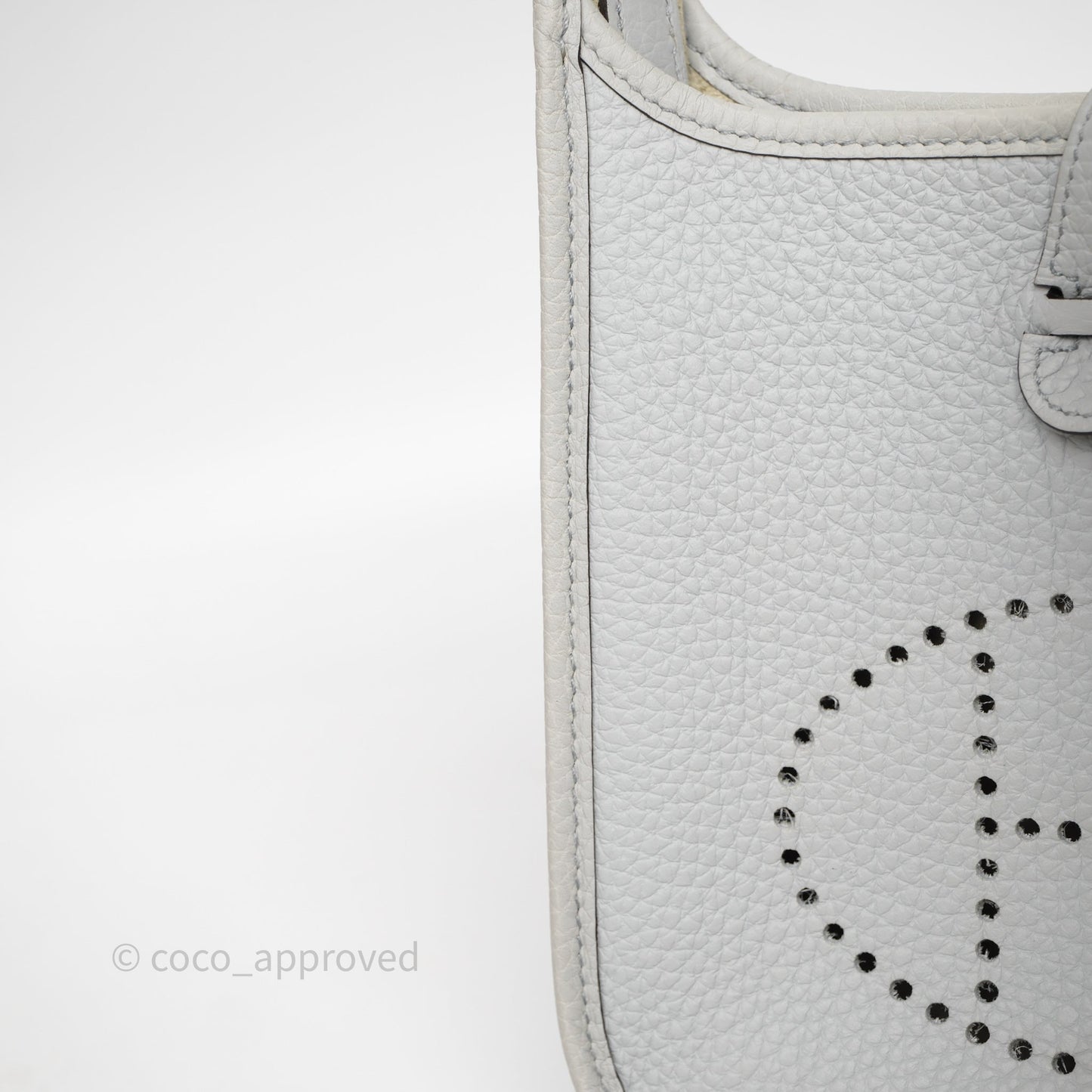 Hermès Mini Evelyne 16 Bleu Pale/Nata 08 Clemence Palladium Hardware