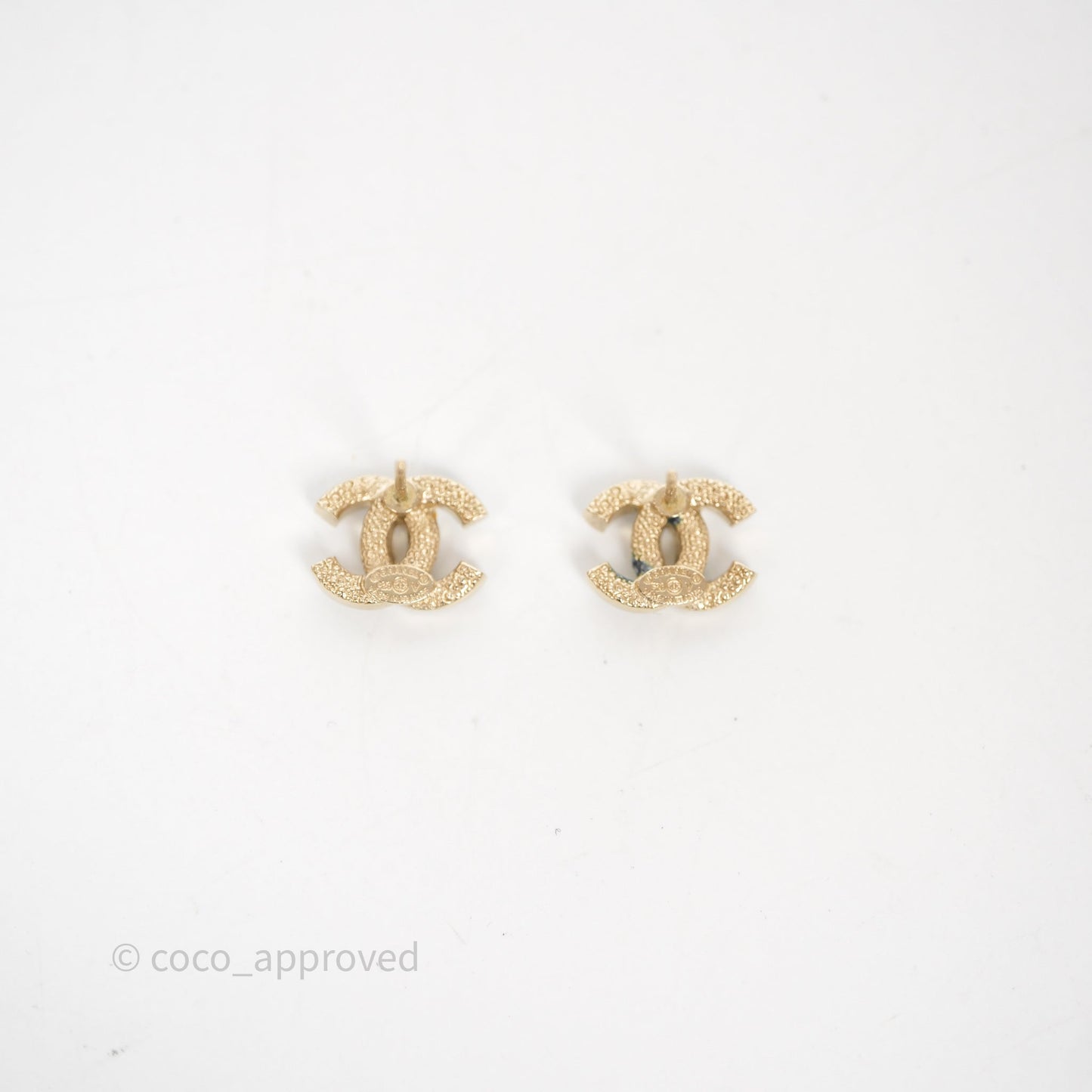 Chanel CC Crystals Earrings Gold Tone 20V