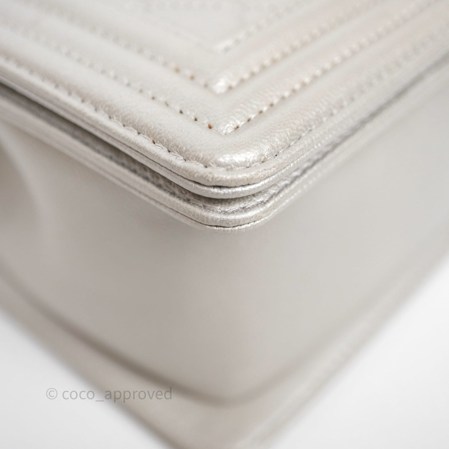 Chanel Medium Boy Quilted Iridescent Silver Caviar Silver Hardware