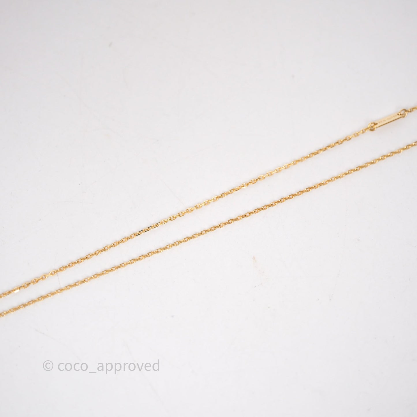 Van Cleef & Arpels Sweet Alhambra Pendant Necklace White Mother-of-pearl Yellow Gold