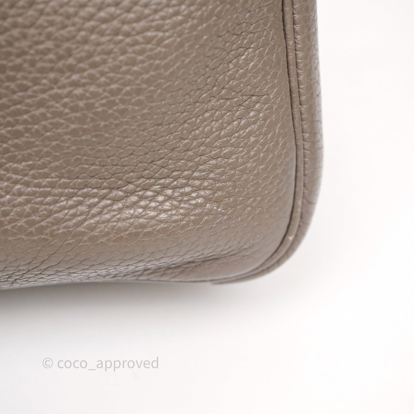 Hermès Lindy 26 Etain 8F Clemence Gold Hardware
