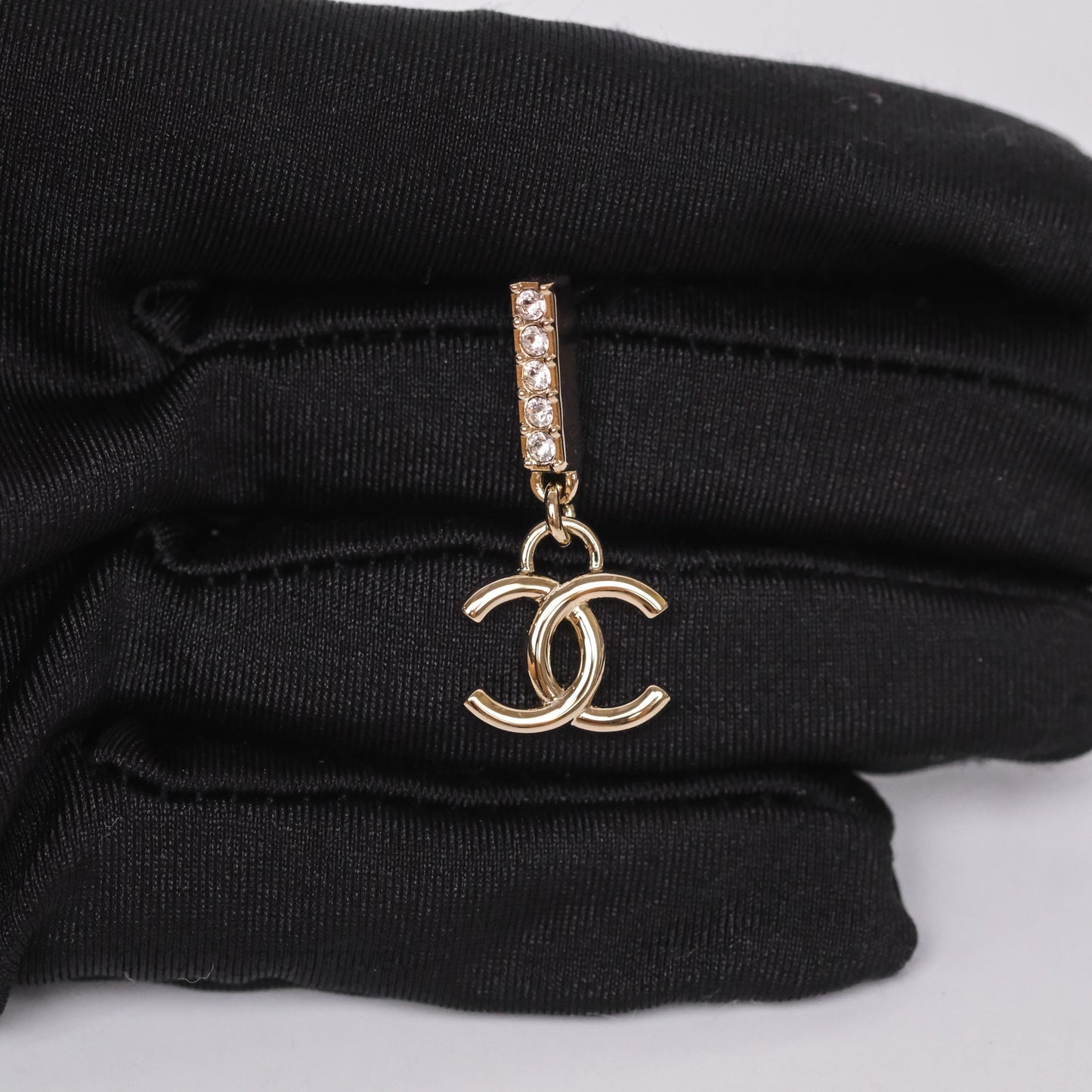 Chanel CC Crystals Drop Earrings Gold Tone 24V