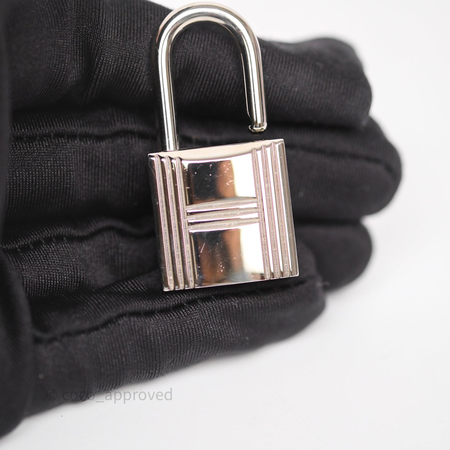 Hermès Tressage De Cuir Picotin Lock 18 Mauve Sylvestre X9/ Jaune de Naples 9O/Rouge H 55 Epsom Palladium Hardware