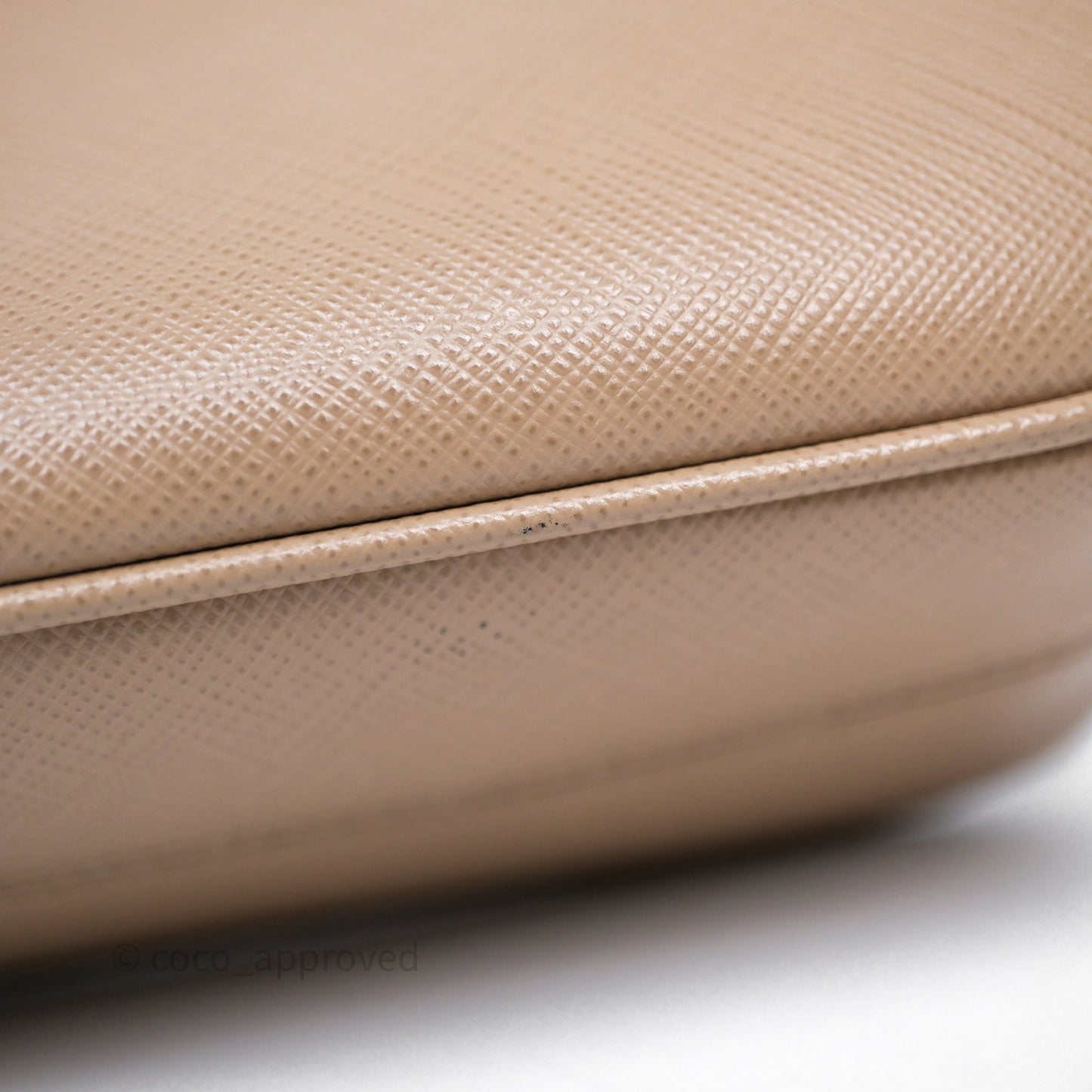 Prada Re-Edition 2005 Shoulder Bag Saffiano Leather Cameo Beige