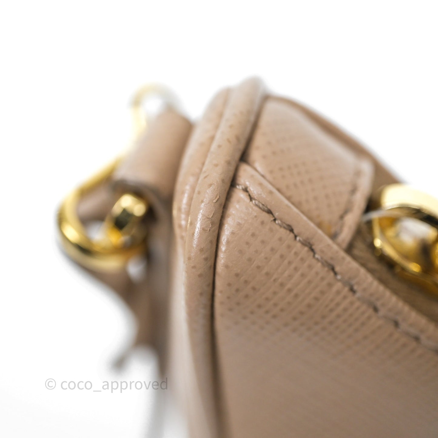 Prada Re-Edition 2005 Shoulder Bag Saffiano Leather Cameo Beige