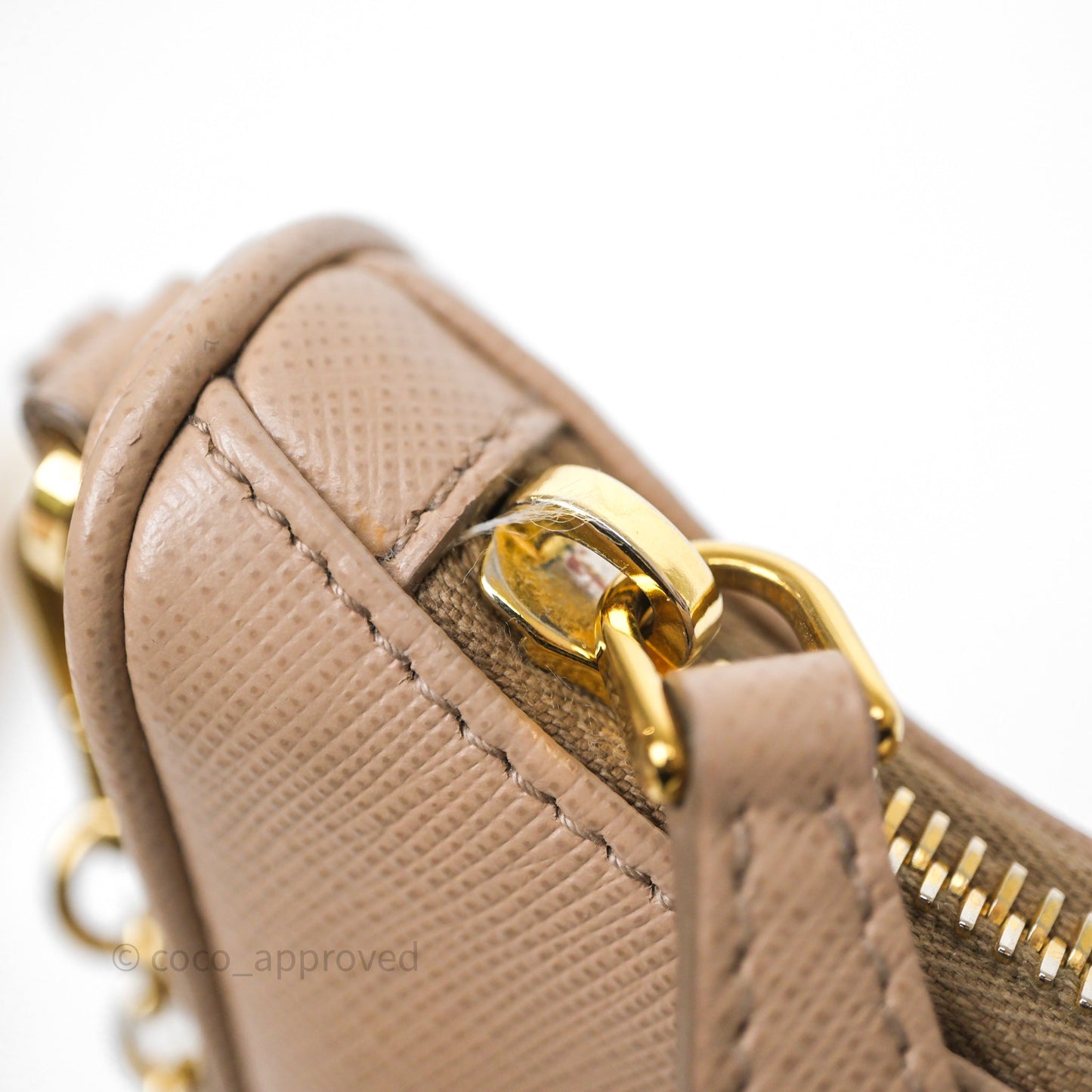 Prada Re-Edition 2005 Shoulder Bag Saffiano Leather Cameo Beige
