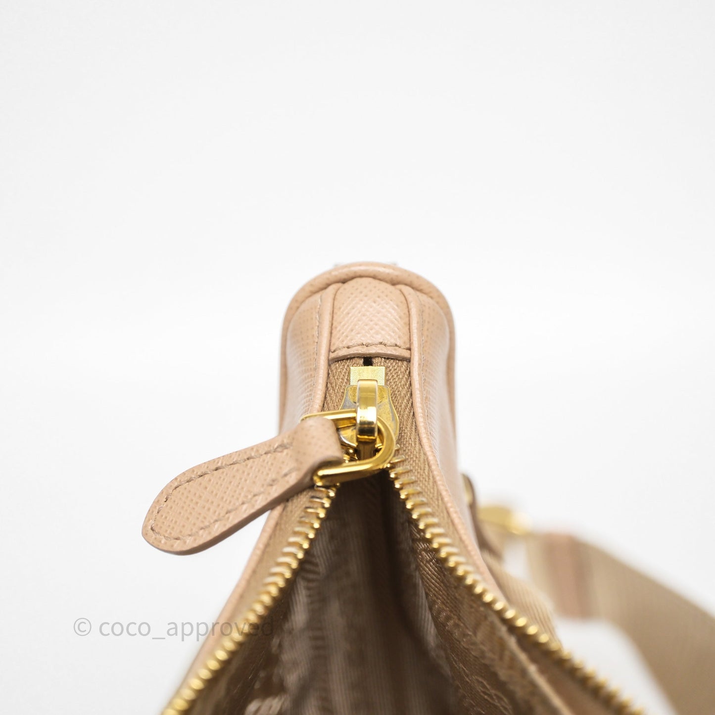 Prada Re-Edition 2005 Shoulder Bag Saffiano Leather Cameo Beige