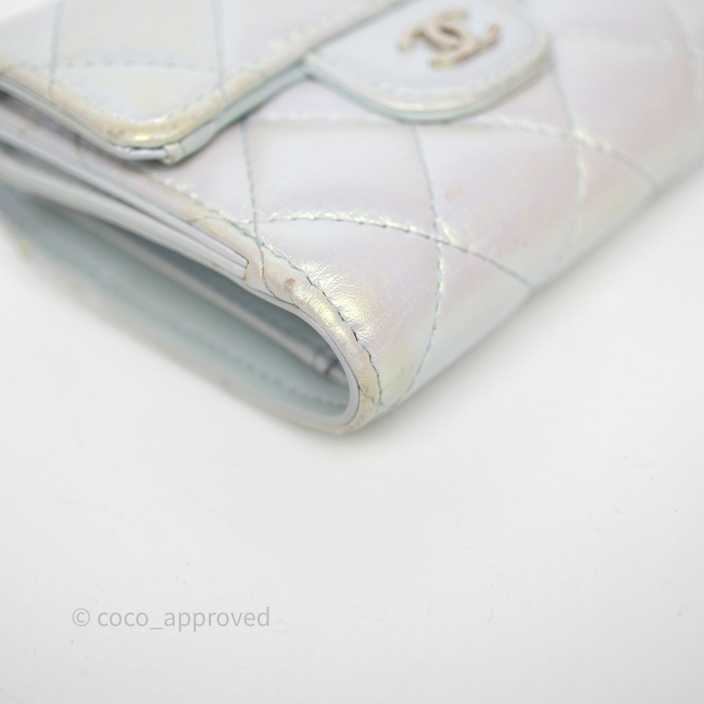 Chanel Classic Short Flap Wallet Iridescent White Lambskin Silver Hardware