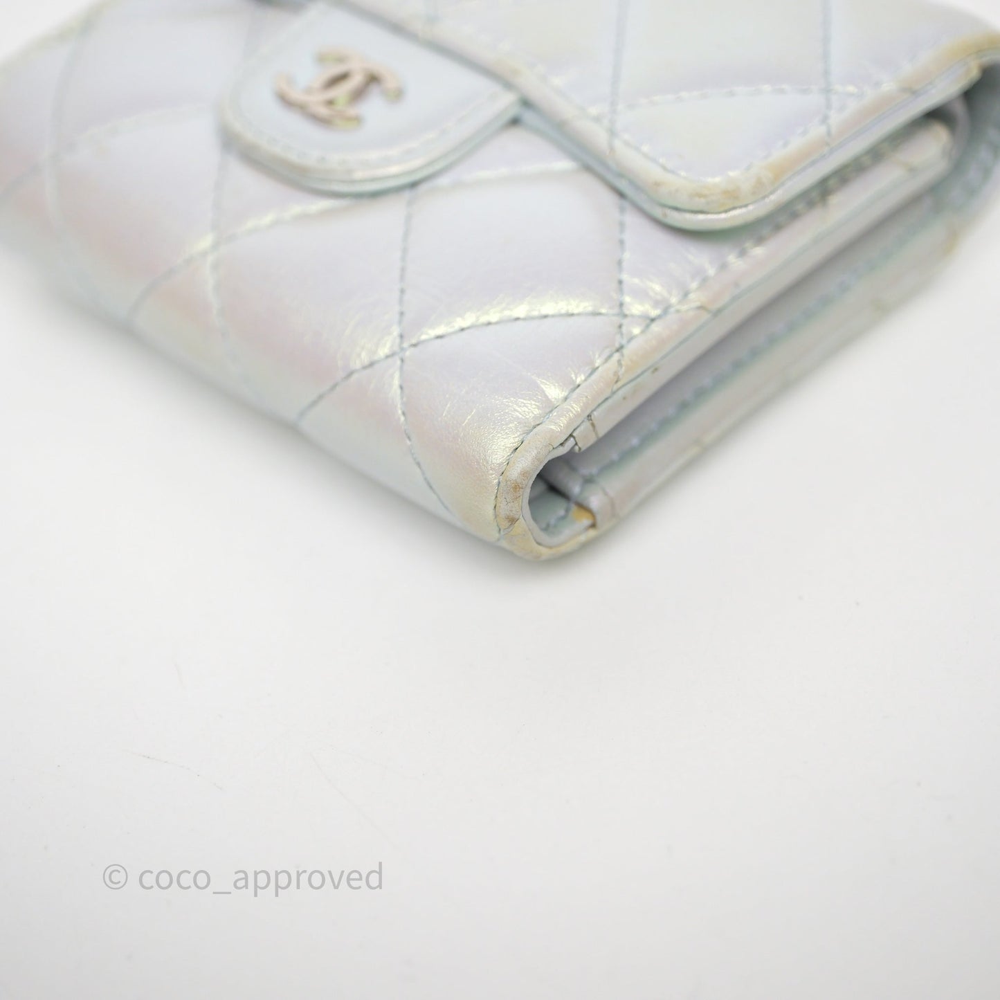 Chanel Classic Short Flap Wallet Iridescent White Lambskin Silver Hardware
