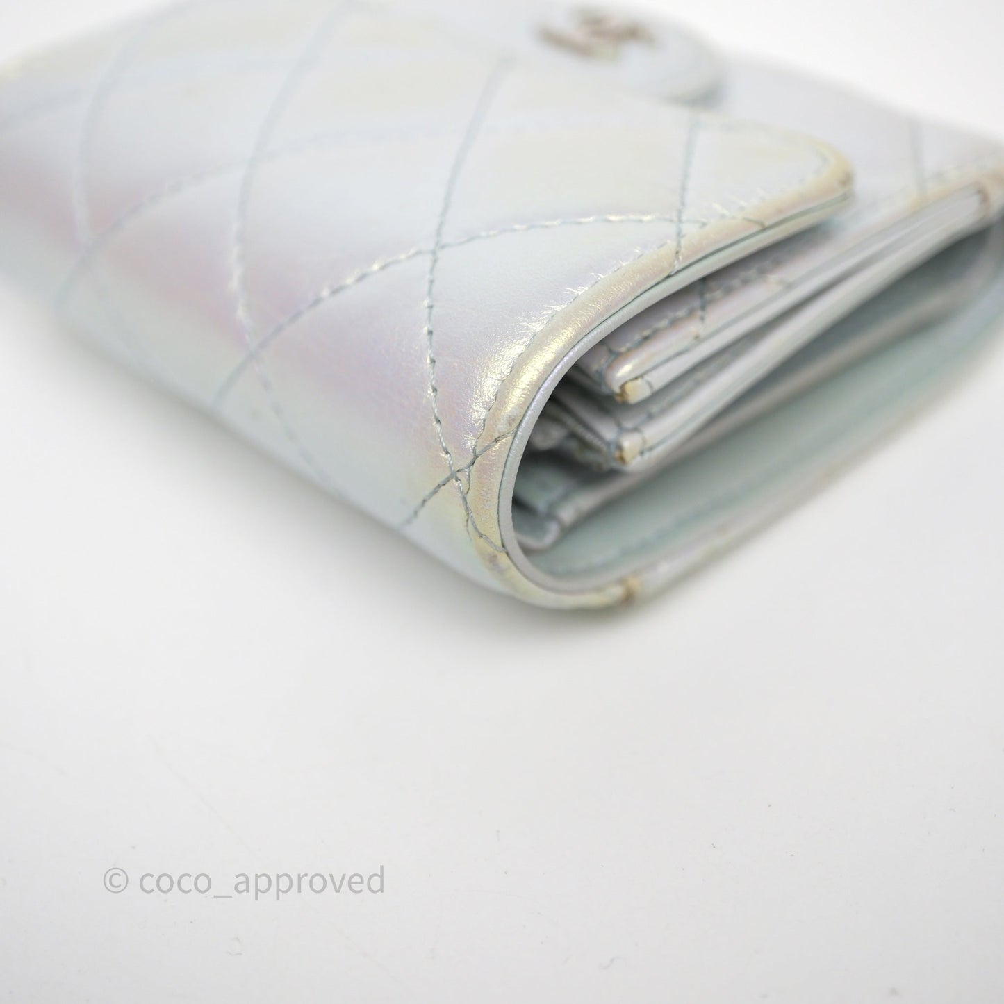 Chanel Classic Short Flap Wallet Iridescent White Lambskin Silver Hardware