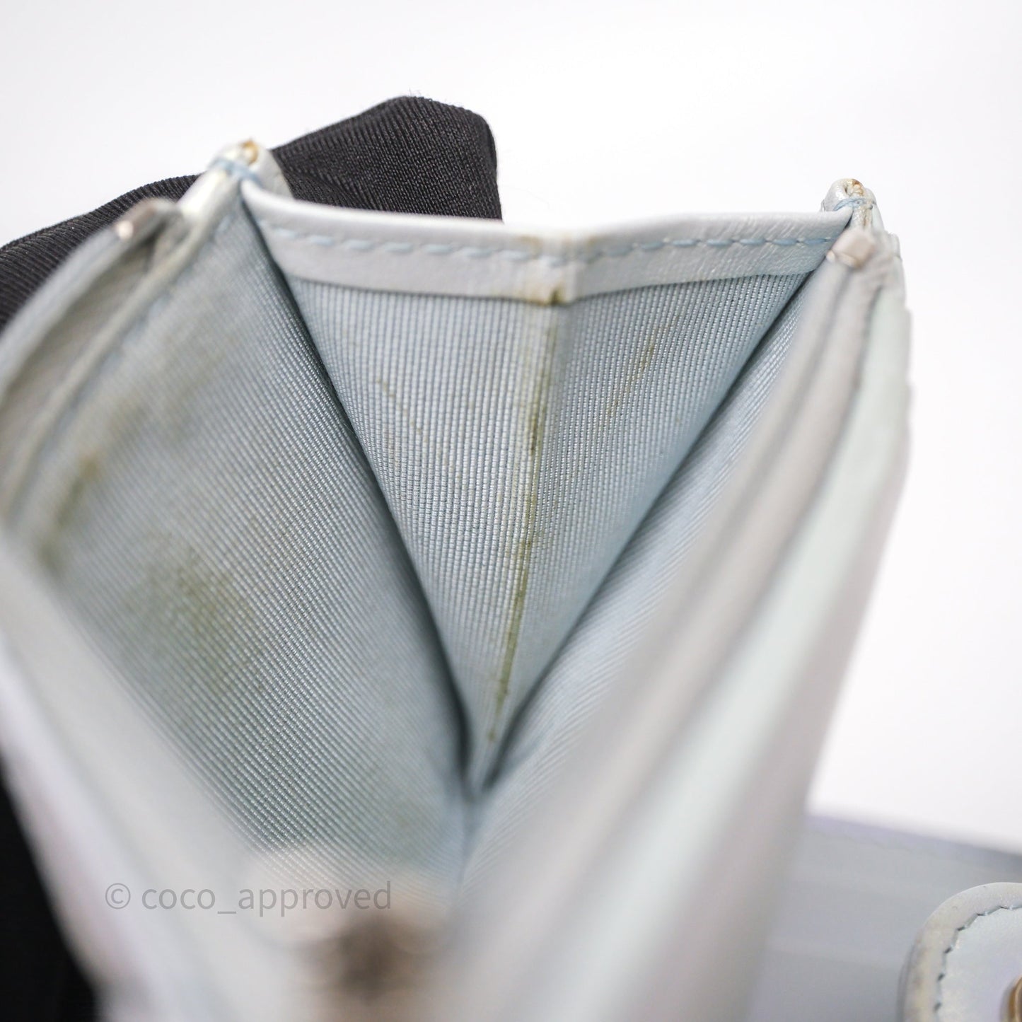 Chanel Classic Short Flap Wallet Iridescent White Lambskin Silver Hardware