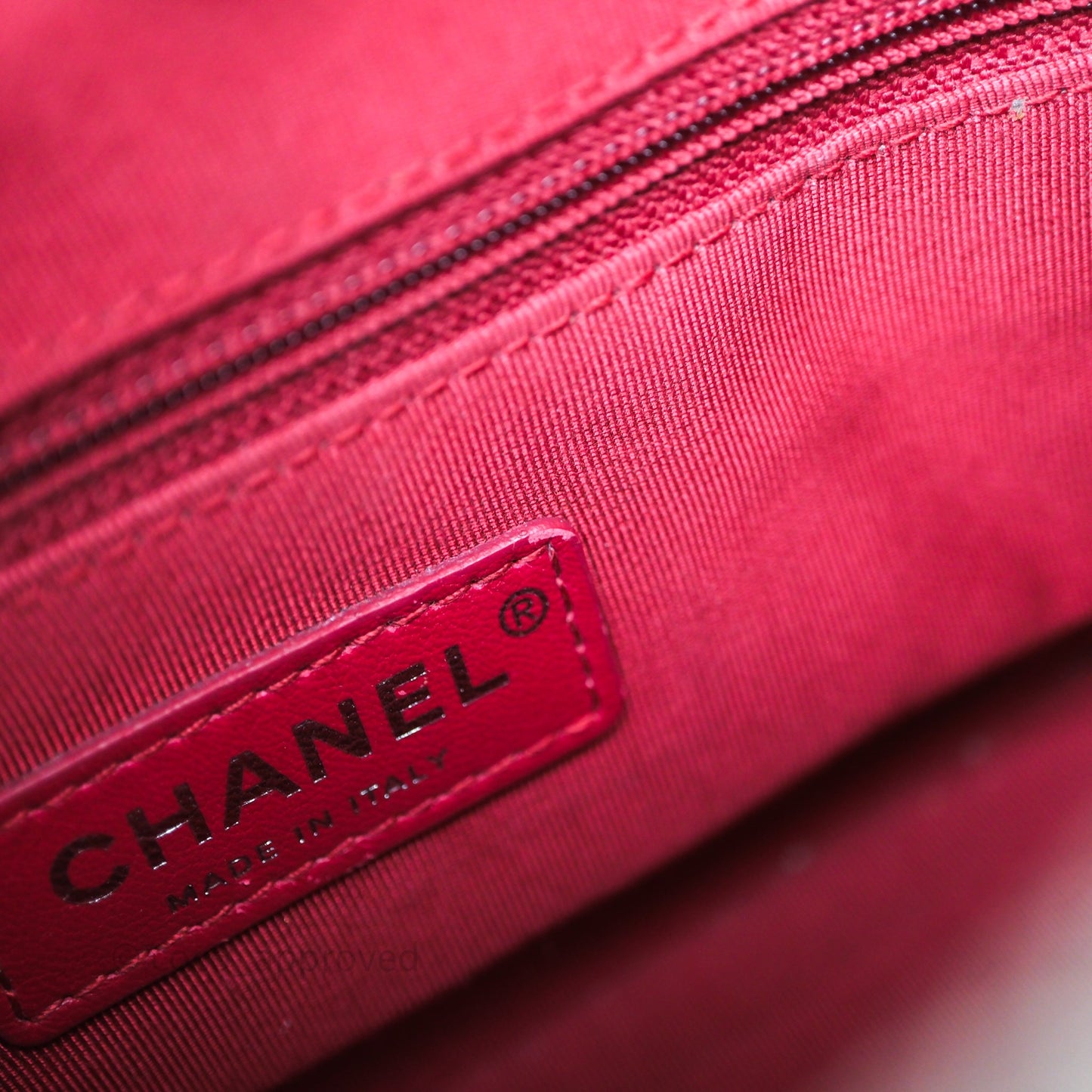 Chanel Small Gabrielle Hobo Quilted Black White Aged Calfskin