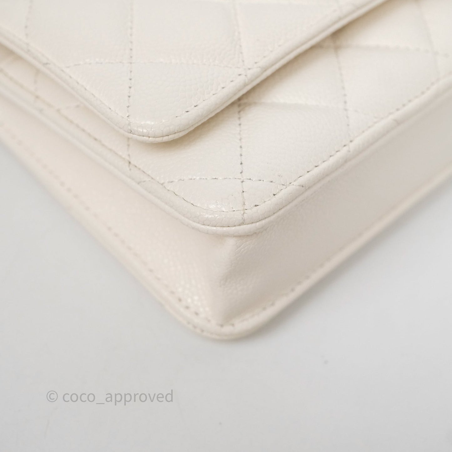 Chanel Classic WOC White Bag Caviar Gold Hardware