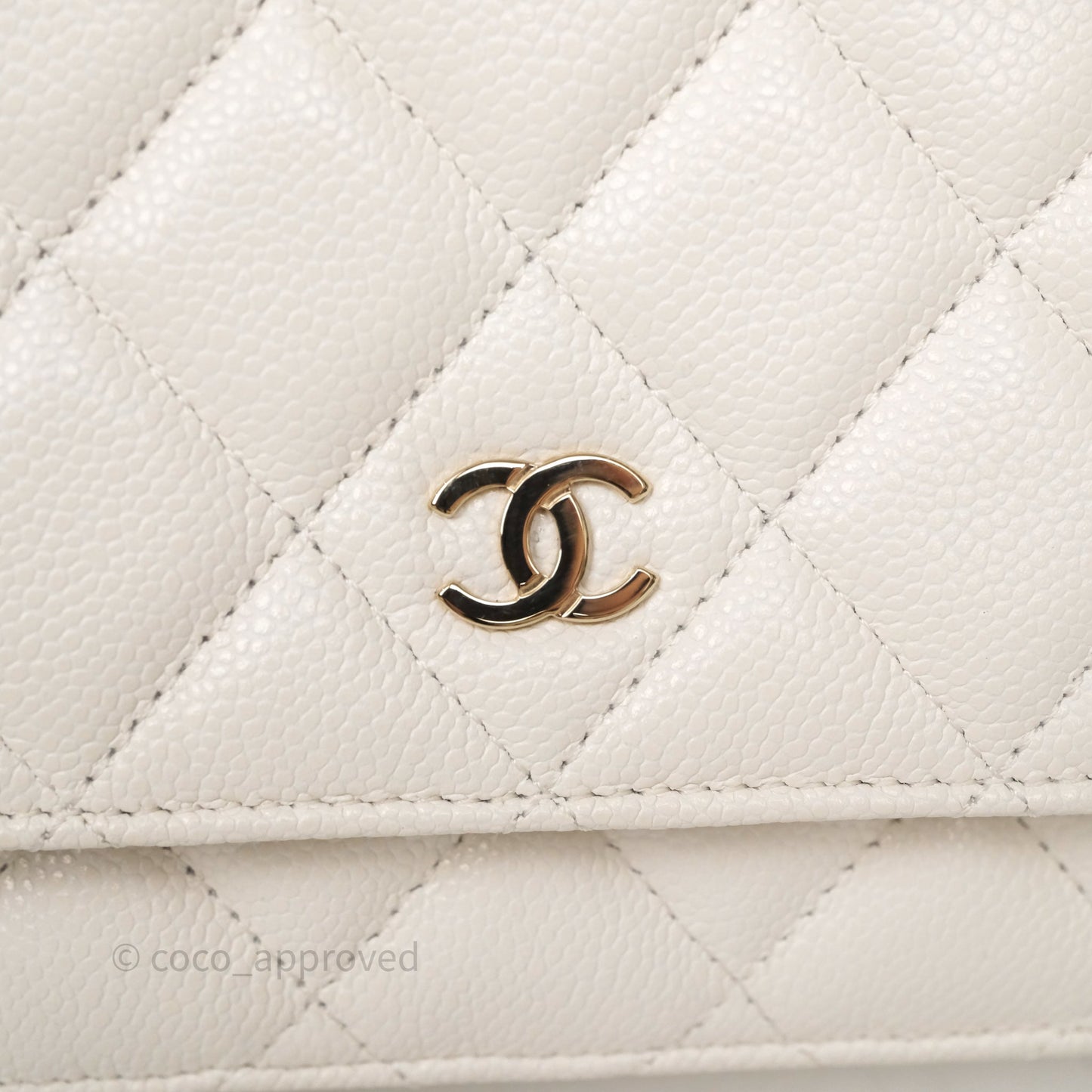 Chanel Classic WOC White Bag Caviar Gold Hardware