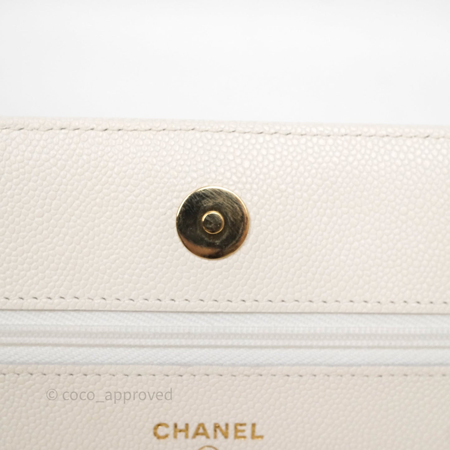 Chanel Classic WOC White Bag Caviar Gold Hardware