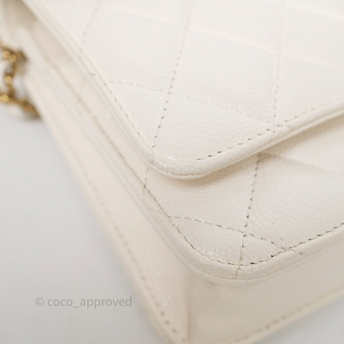 Chanel Classic WOC White Bag Caviar Gold Hardware