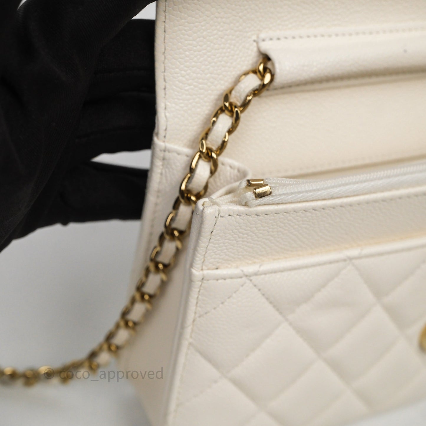 Chanel Classic WOC White Bag Caviar Gold Hardware