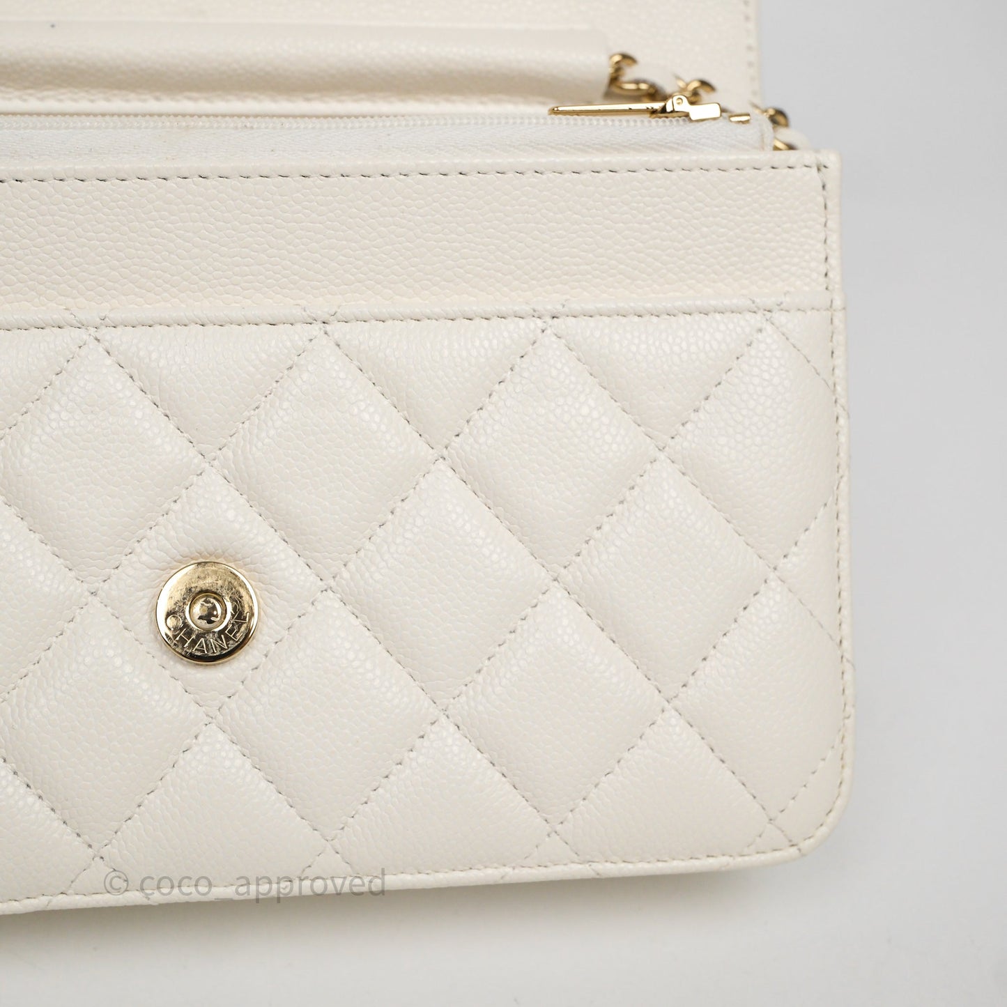 Chanel Classic WOC White Bag Caviar Gold Hardware