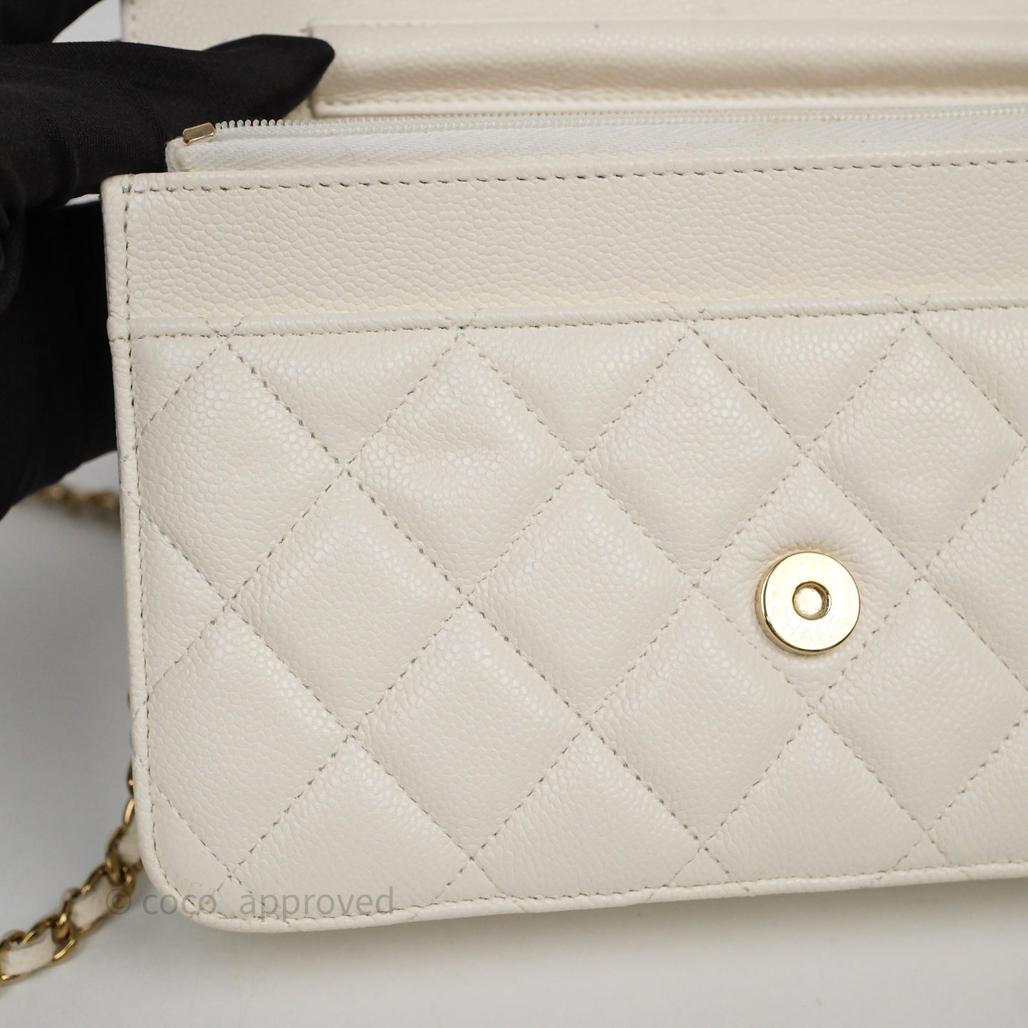 Chanel Classic WOC White Bag Caviar Gold Hardware