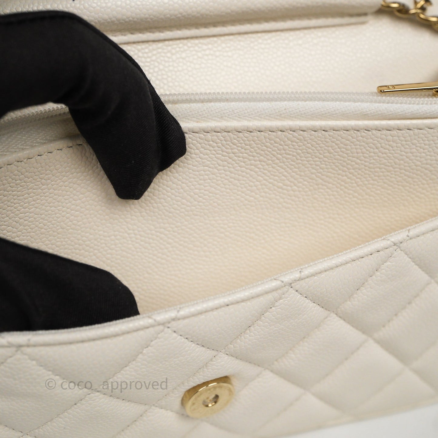 Chanel Classic WOC White Bag Caviar Gold Hardware