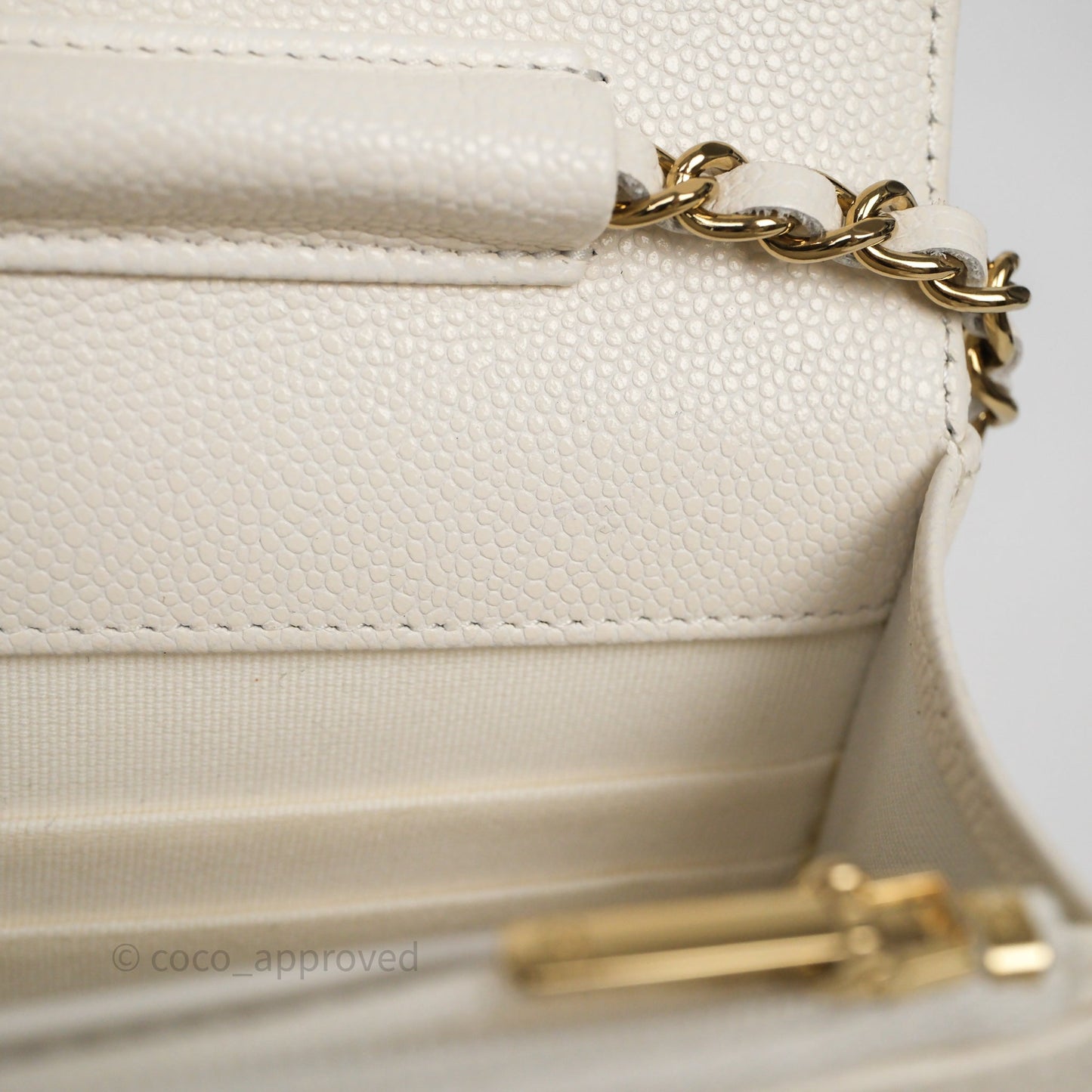 Chanel Classic WOC White Bag Caviar Gold Hardware