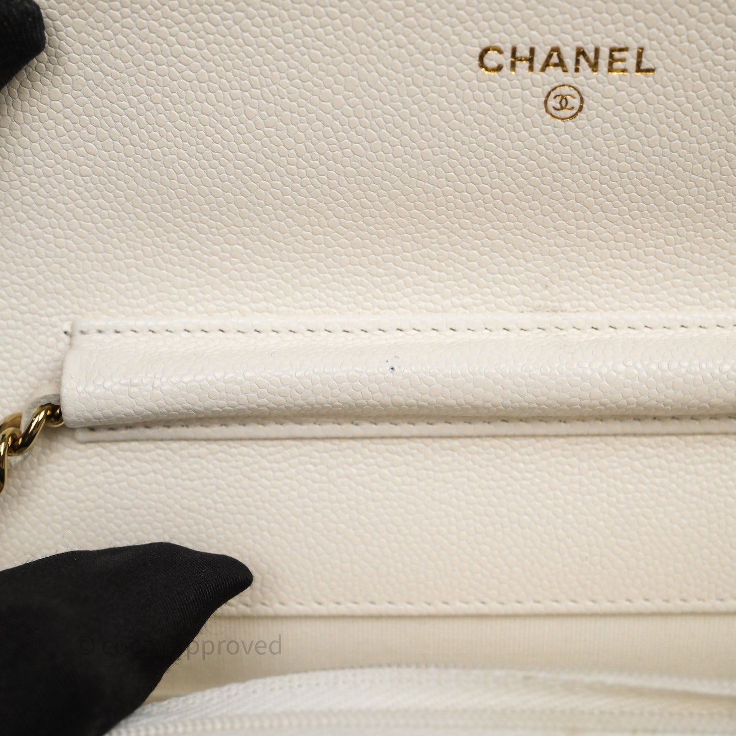 Chanel Classic WOC White Bag Caviar Gold Hardware