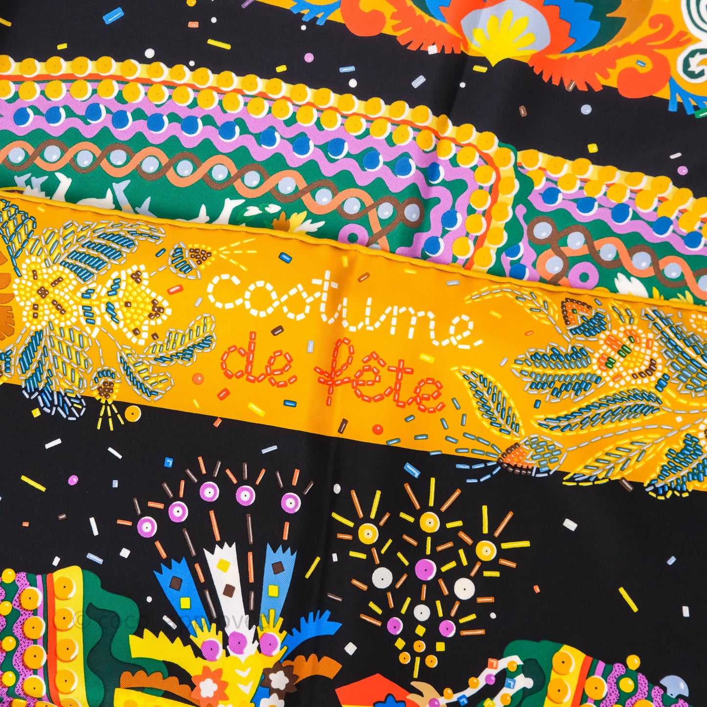 Hermès Costume de Fête 90 Scarf Silk