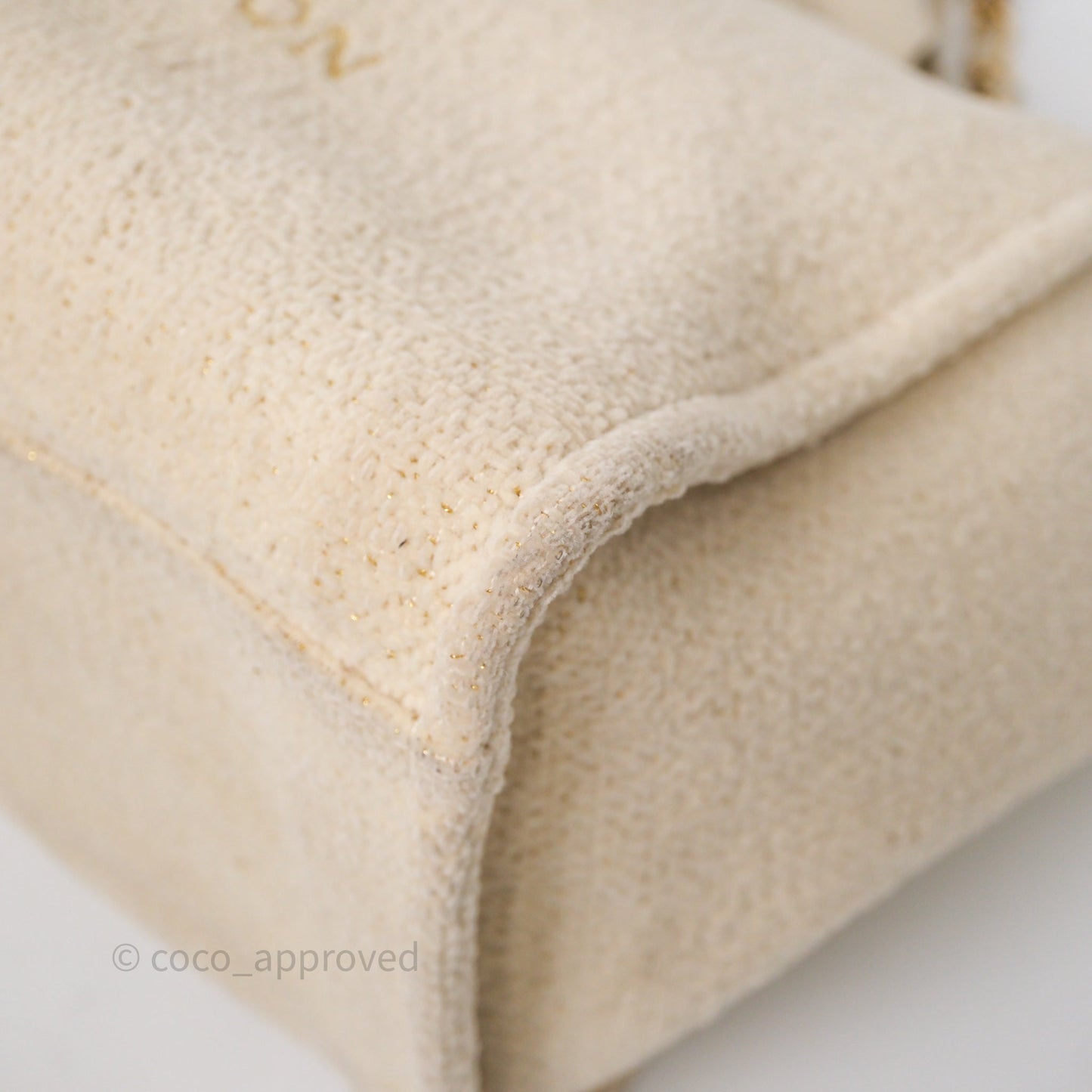 Chanel Large Deauville Ivory Lurex Boucle Gold Hardware 19A