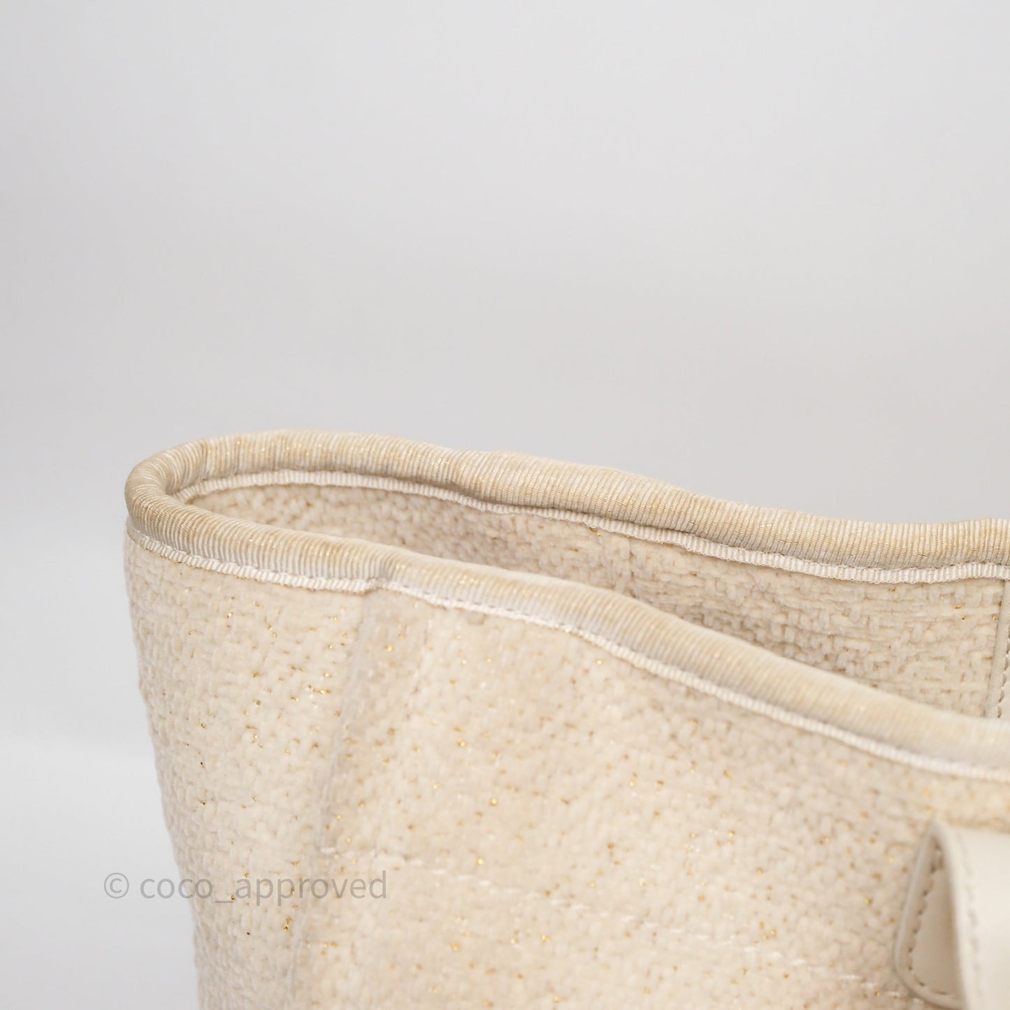 Chanel Large Deauville Ivory Lurex Boucle Gold Hardware 19A