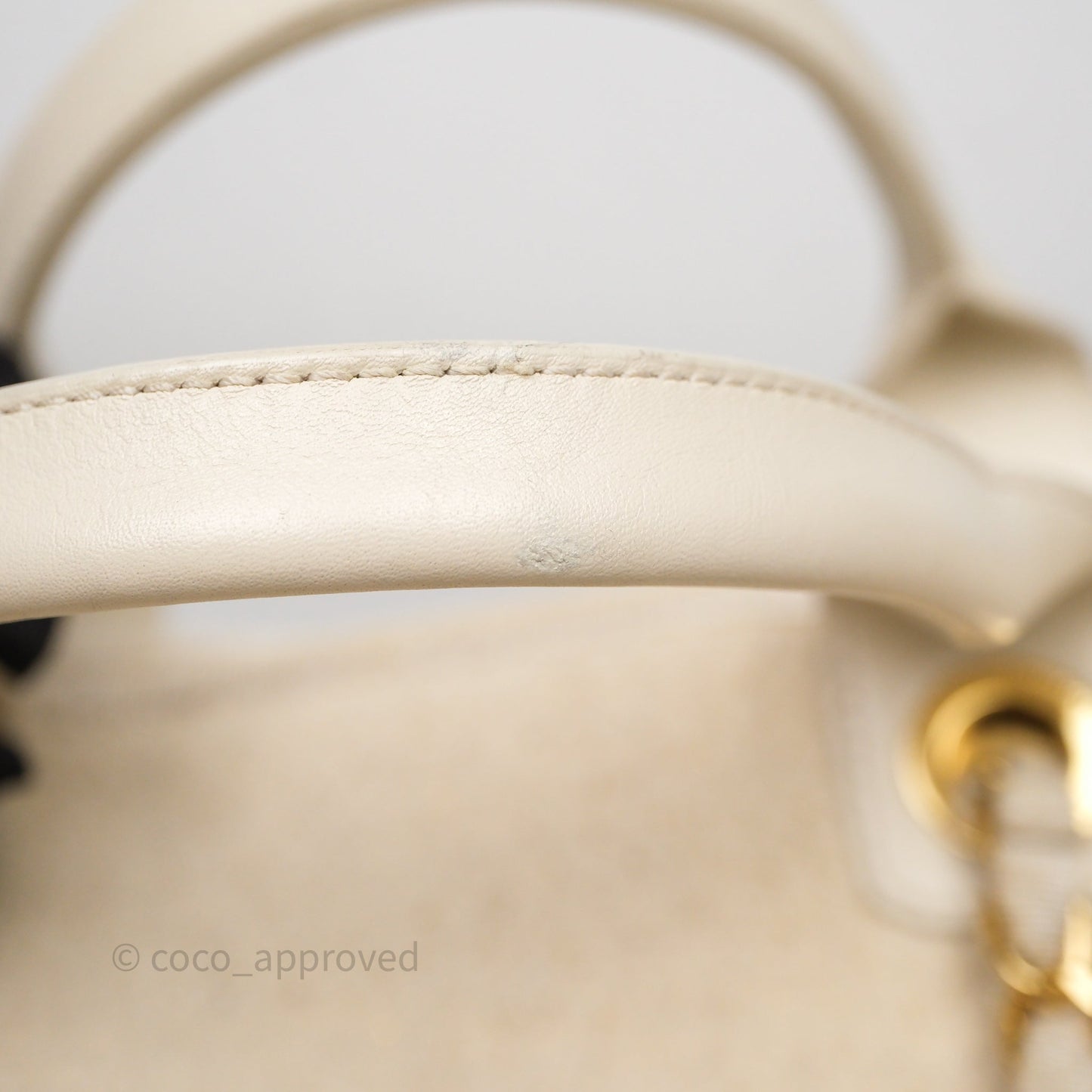 Chanel Large Deauville Ivory Lurex Boucle Gold Hardware 19A