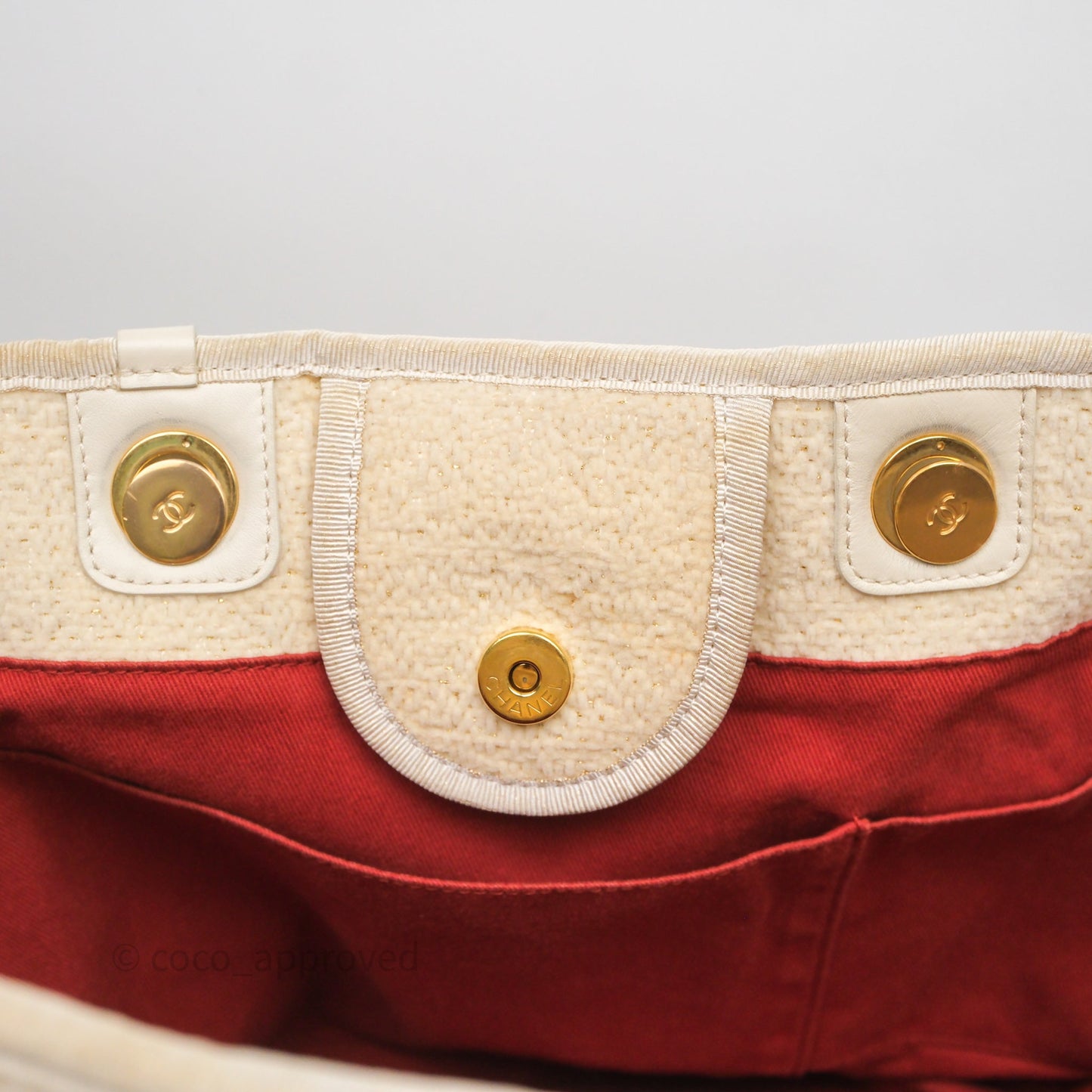Chanel Large Deauville Ivory Lurex Boucle Gold Hardware 19A