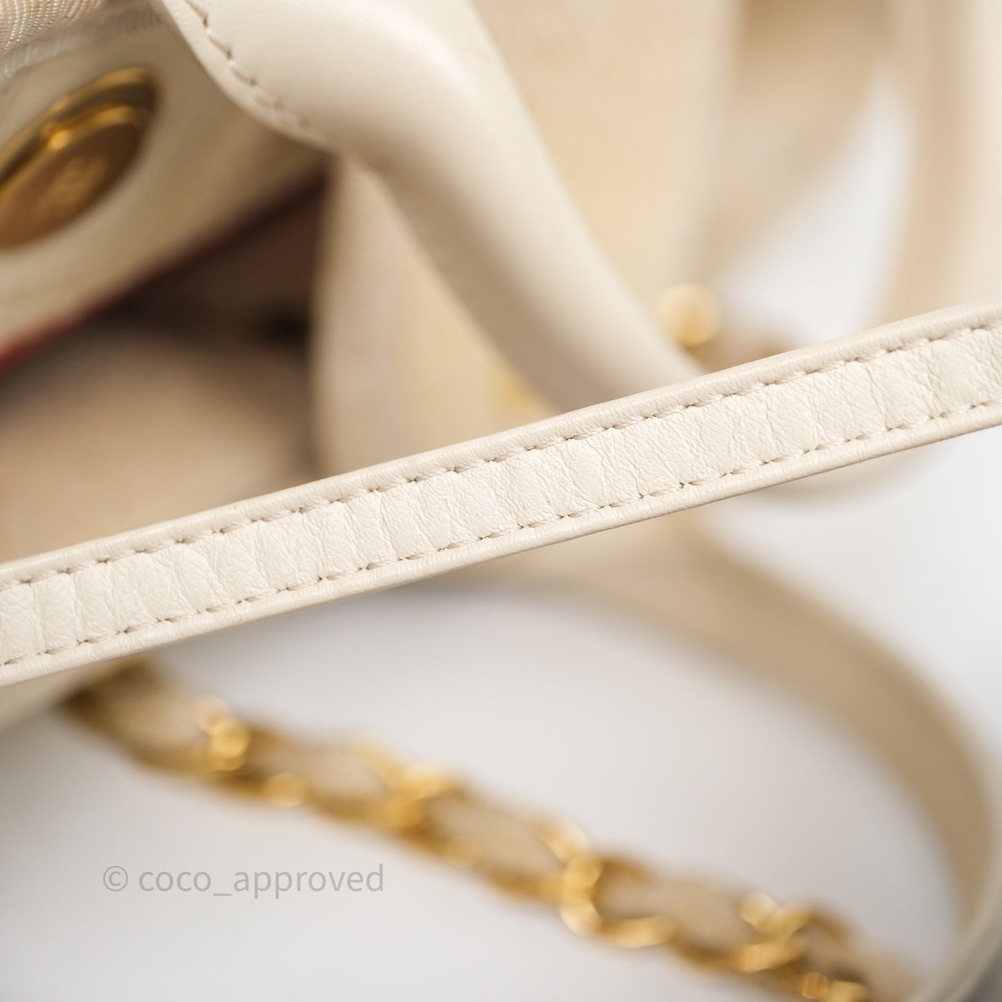 Chanel Large Deauville Ivory Lurex Boucle Gold Hardware 19A