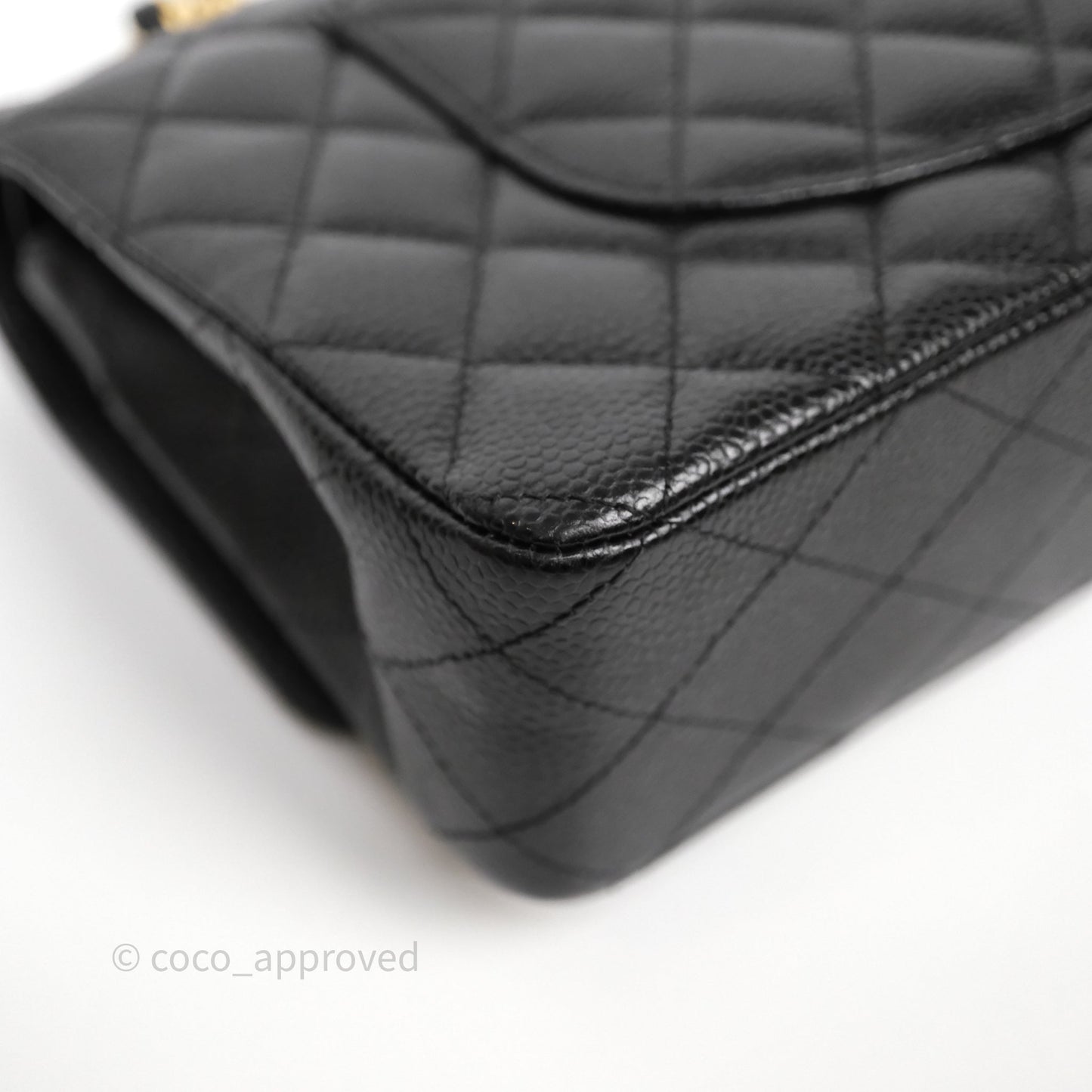 Chanel Classic M/L Medium Flap Quilted Black Caviar Gold Hardware