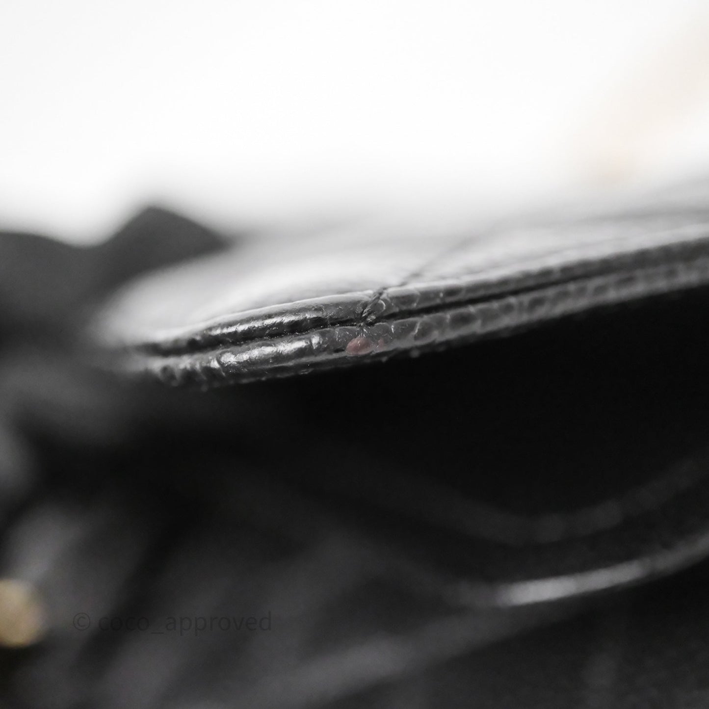 Chanel Classic M/L Medium Flap Quilted Black Caviar Gold Hardware