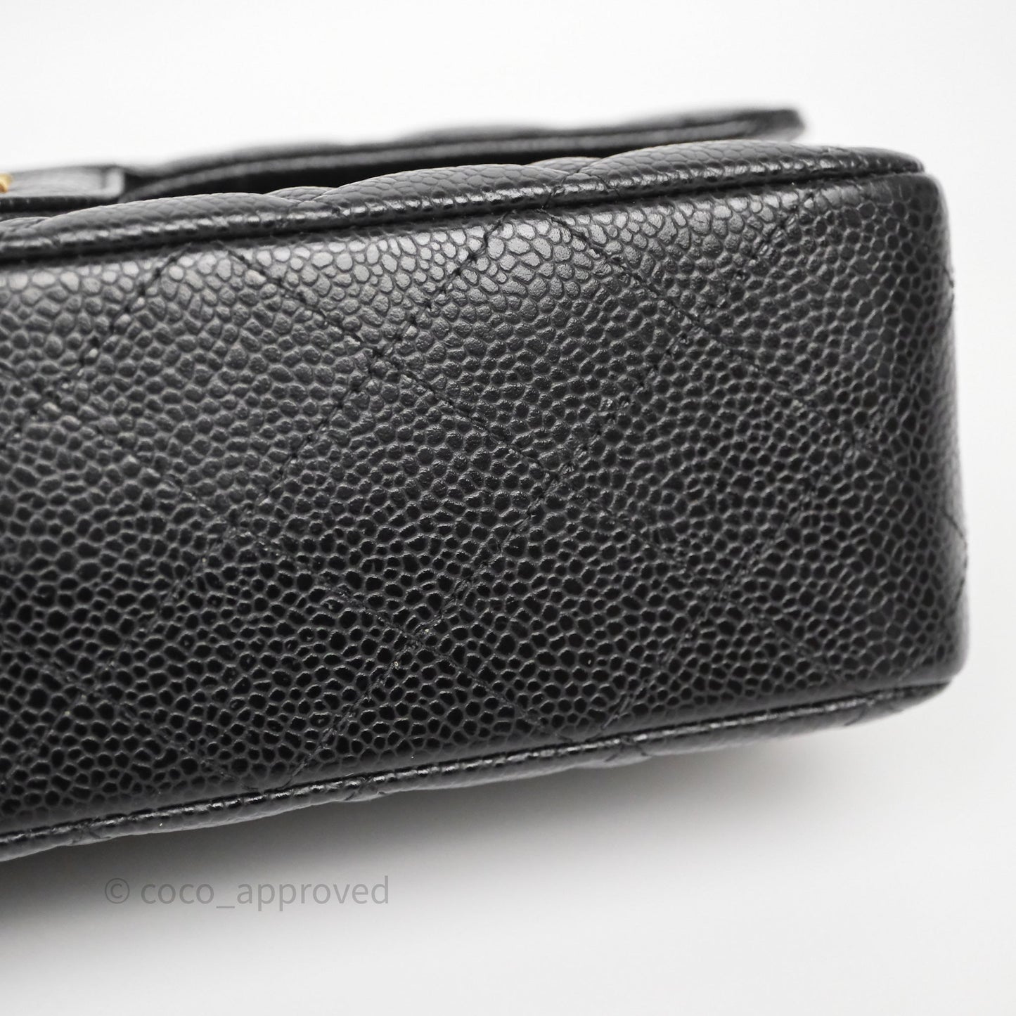 Chanel Classic M/L Medium Flap Quilted Black Caviar Gold Hardware