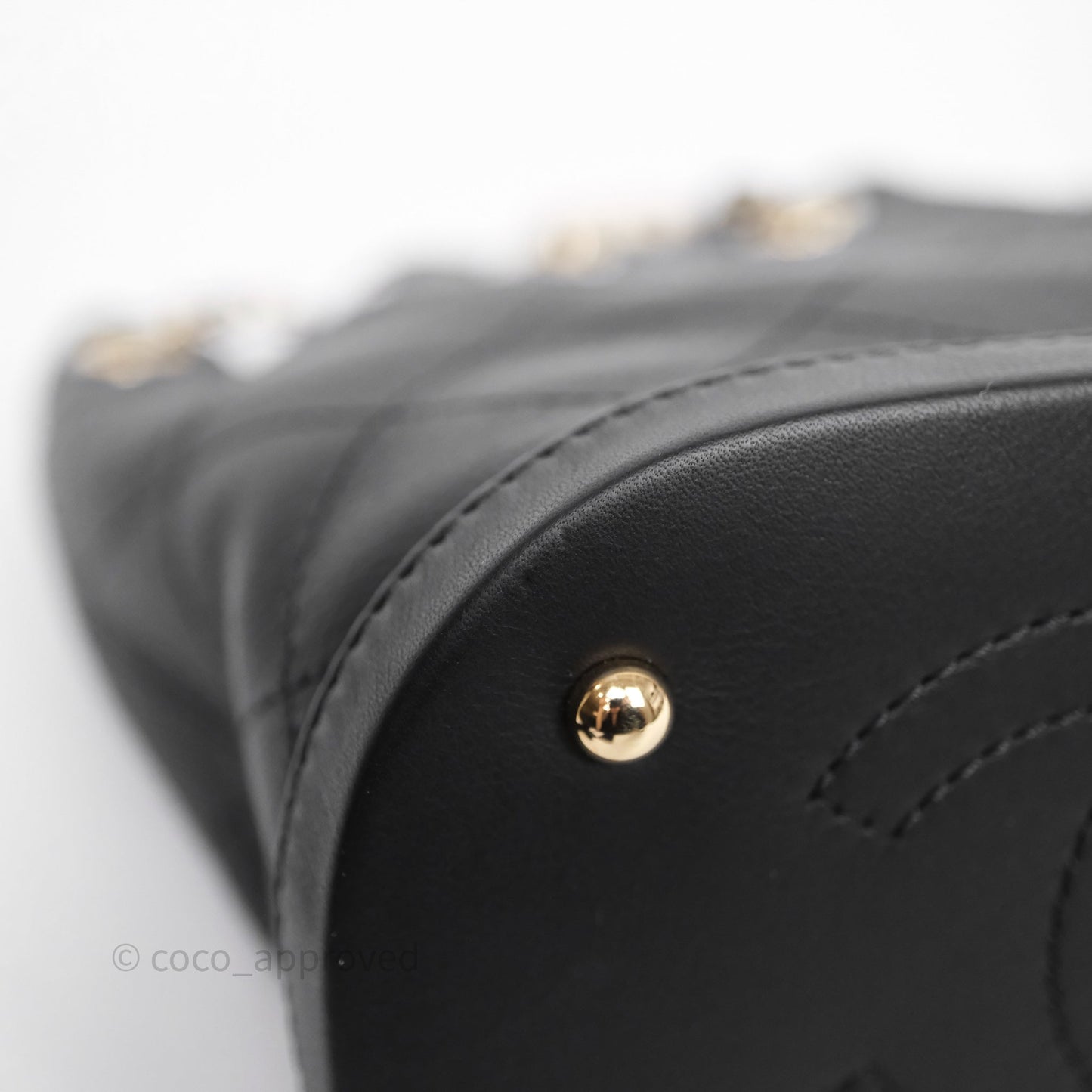 Chanel Quilted Drawstring Bucket Bag Black Calfskin Gold Hardware