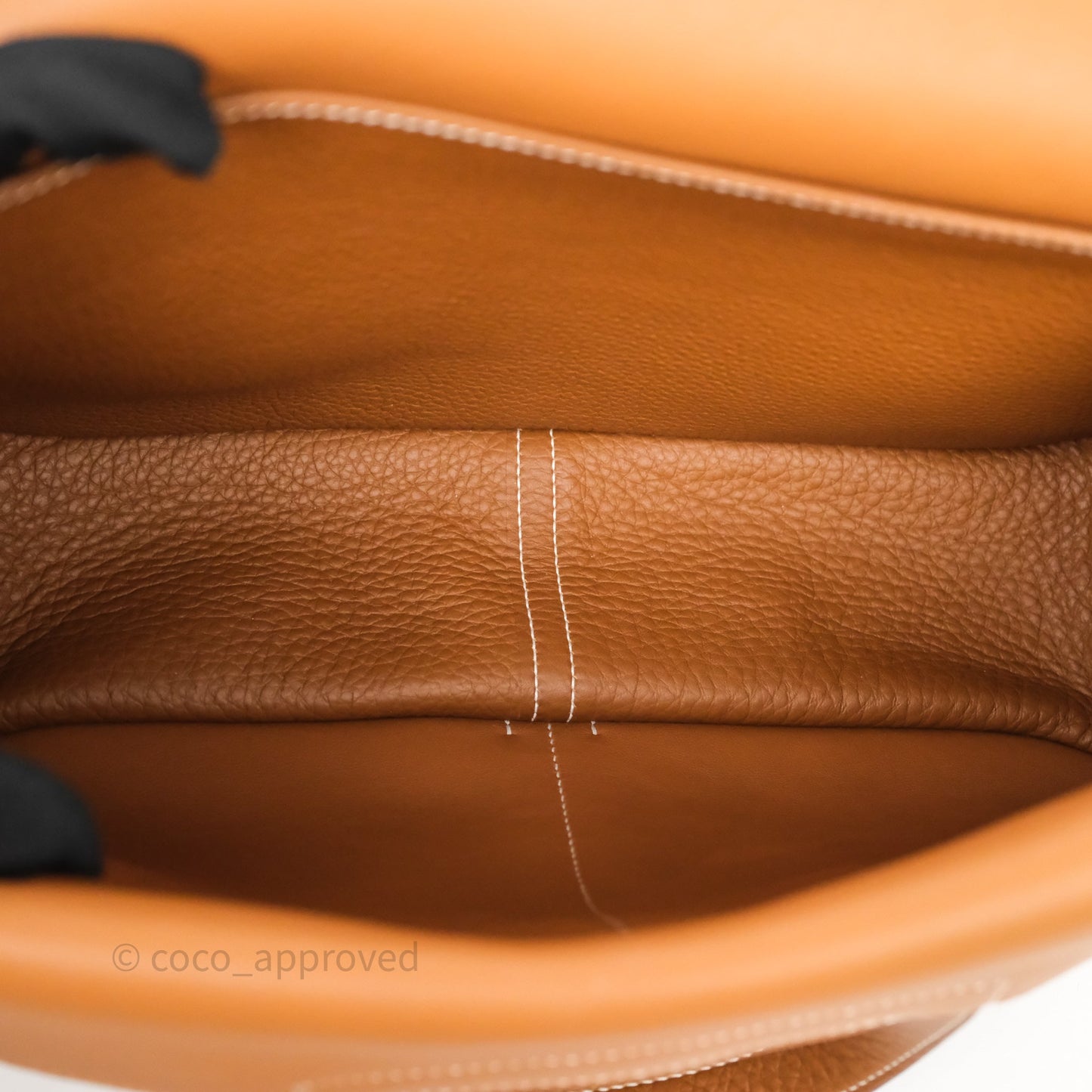 Hermès Halzan 31 Gold 37 Clemence Gold Hardware