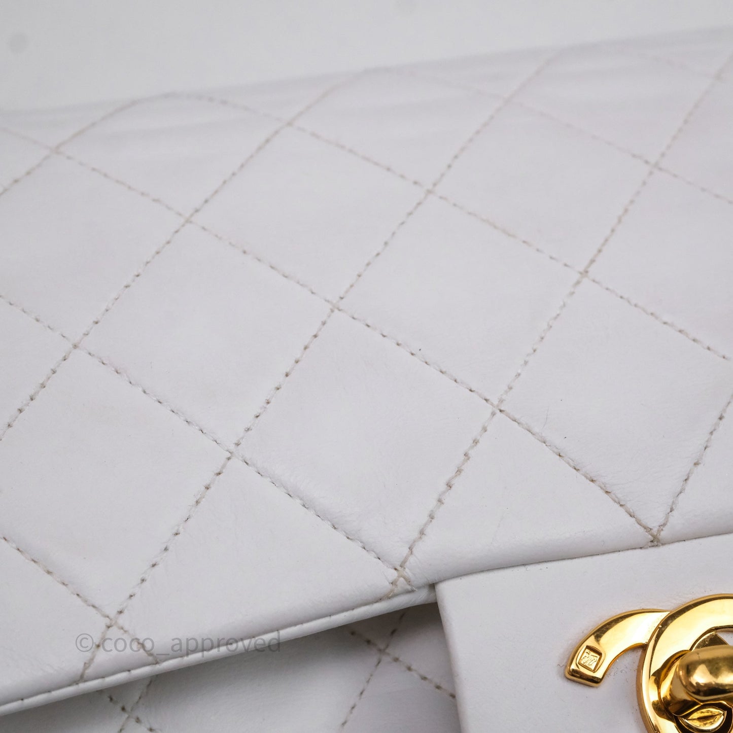 Chanel Classic Vintage Double Flap M/L White Lambskin 24K Gold Hardware