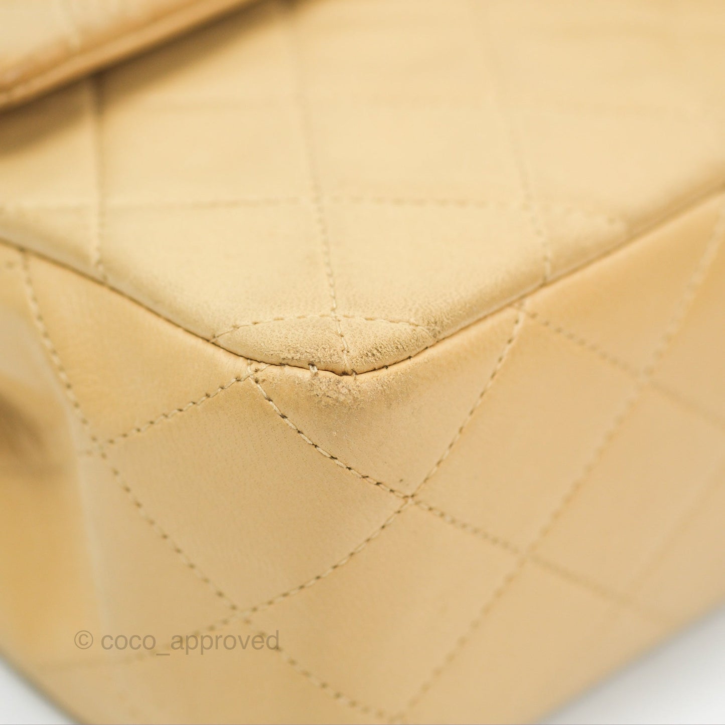 Chanel Vintage Medium Classic Flap Beige Lambskin 24K Gold Hardware