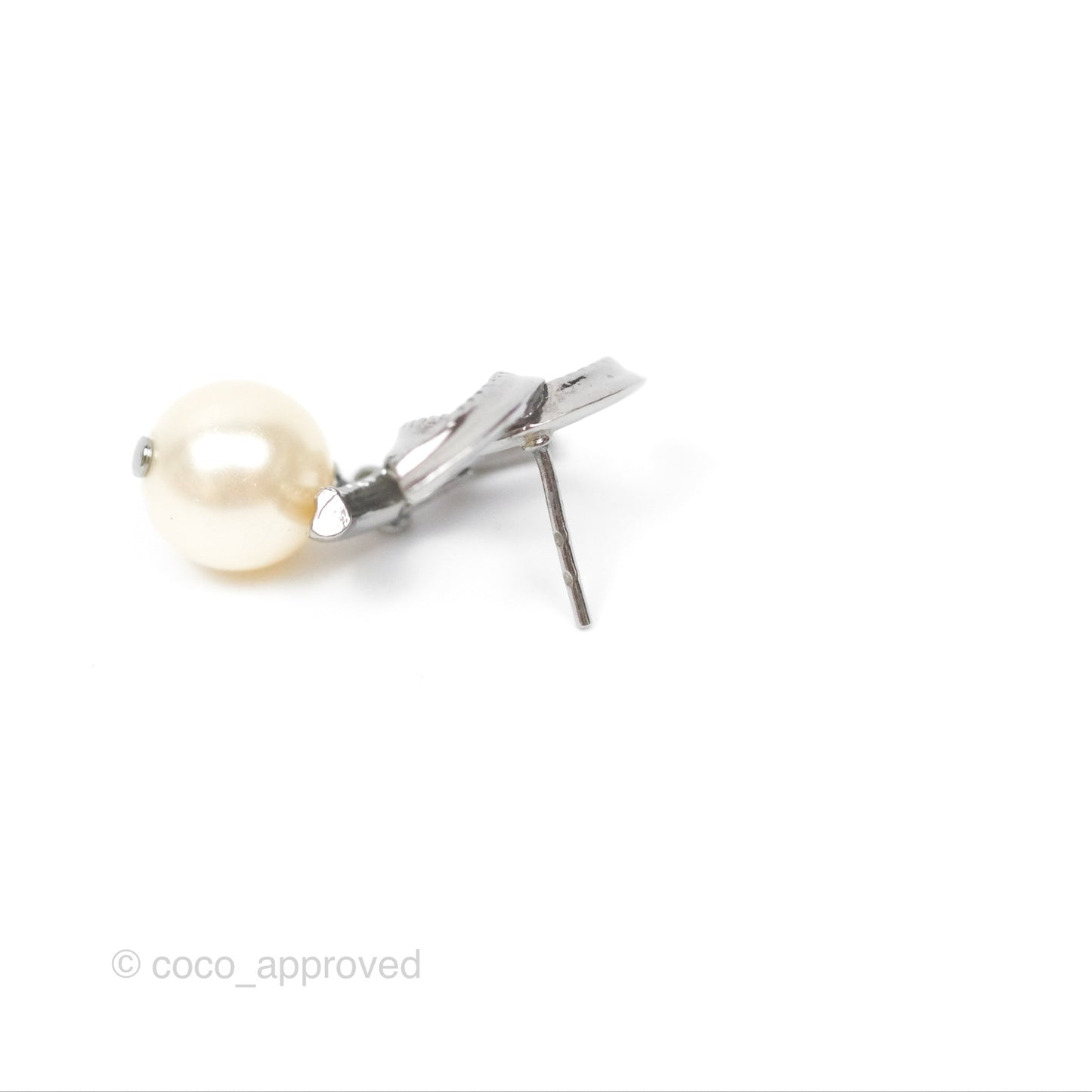 Chanel CC Pearl Drop Earrings Gun Metal 11A